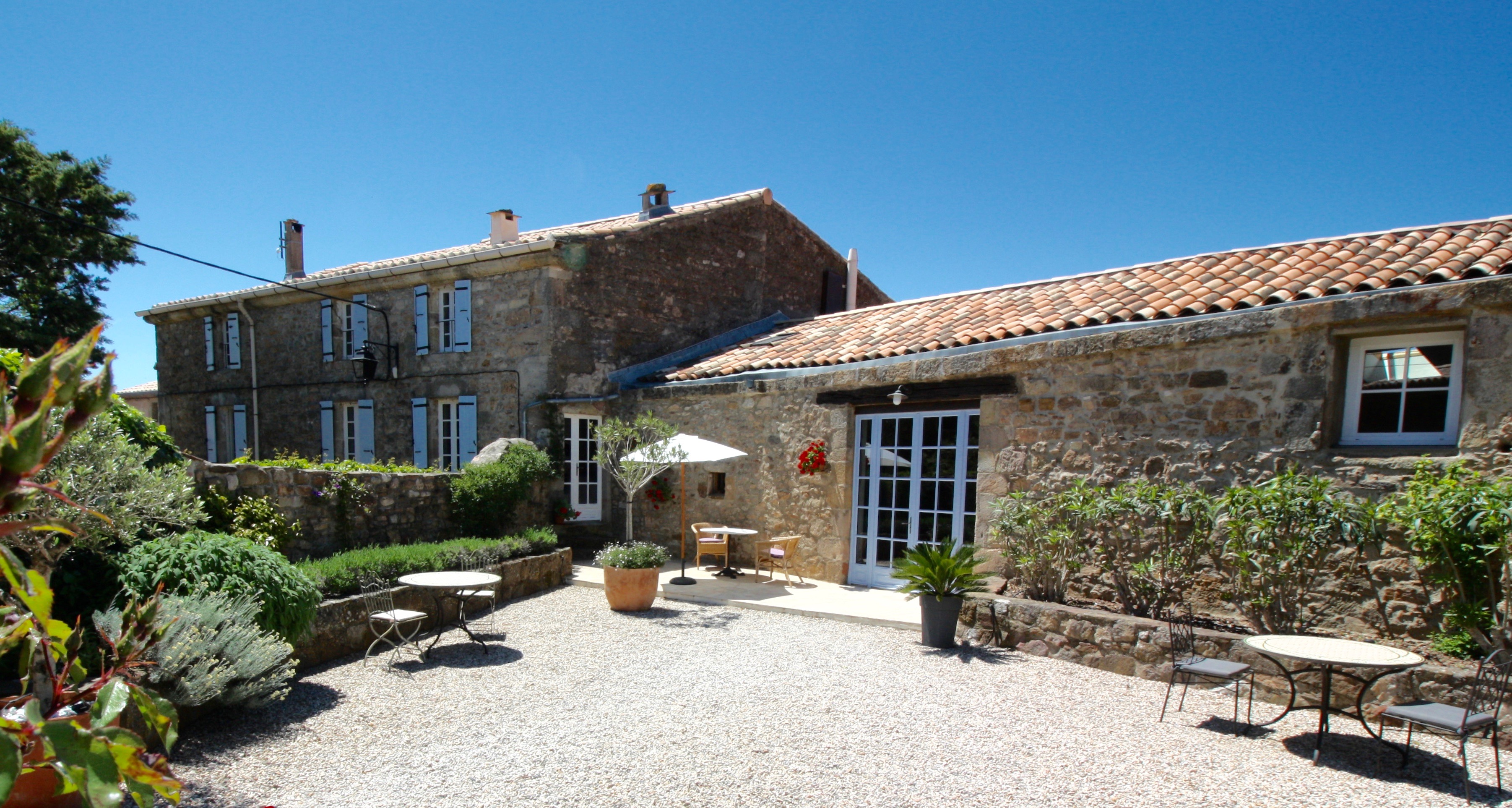 French property for sale in Lodève, Hérault - €1,175,000 - photo 