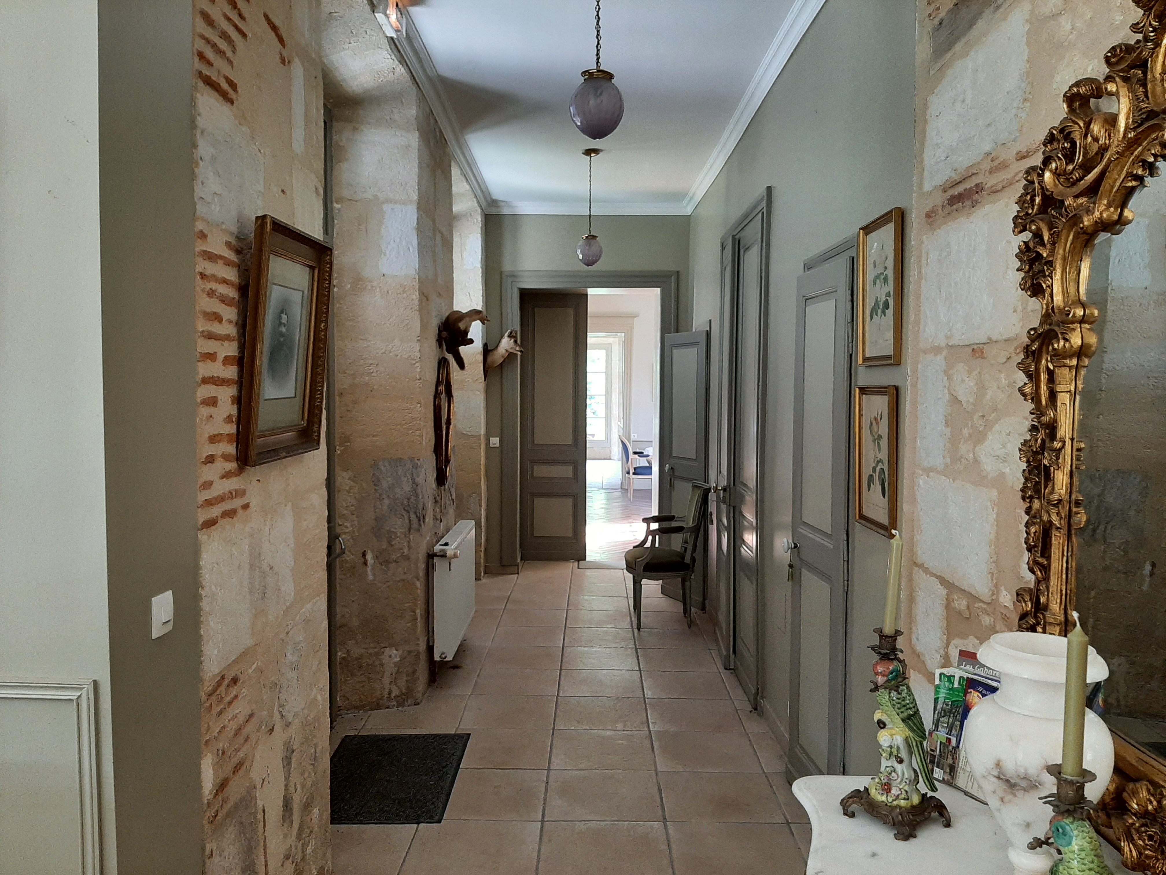 Propriété en France à vendre à Escoire, Dordogne - &#8364;1 670 212 - photo 