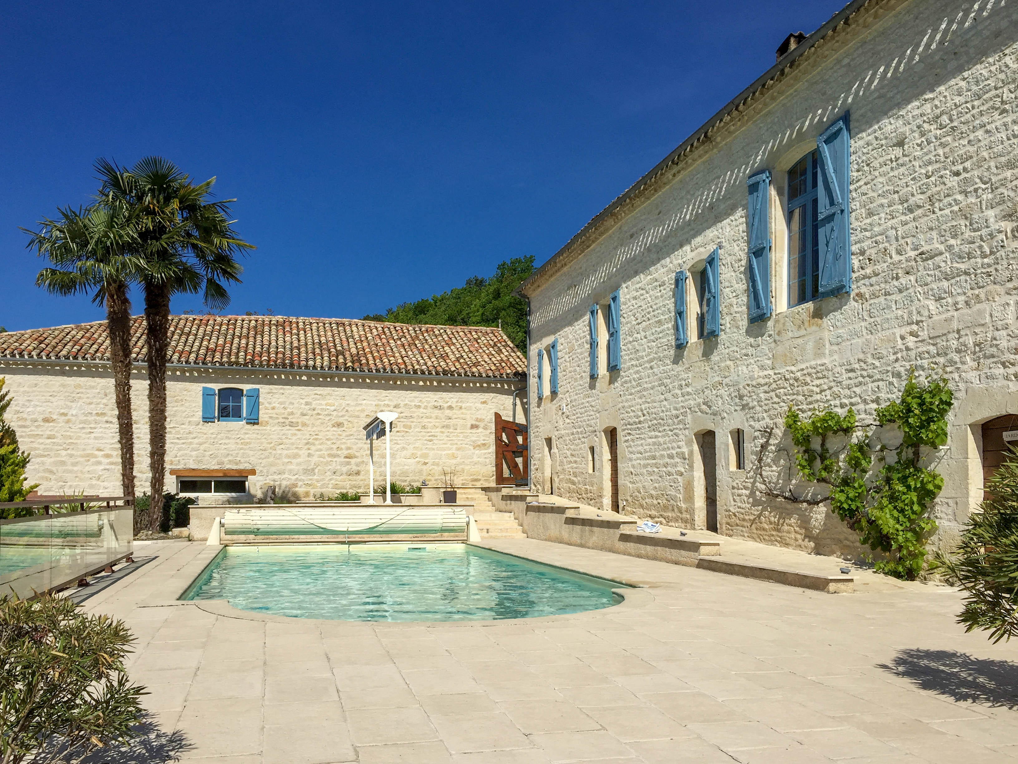 French property for sale in Montcuq-en-Quercy-Blanc, Lot - €1,560,000 - photo 