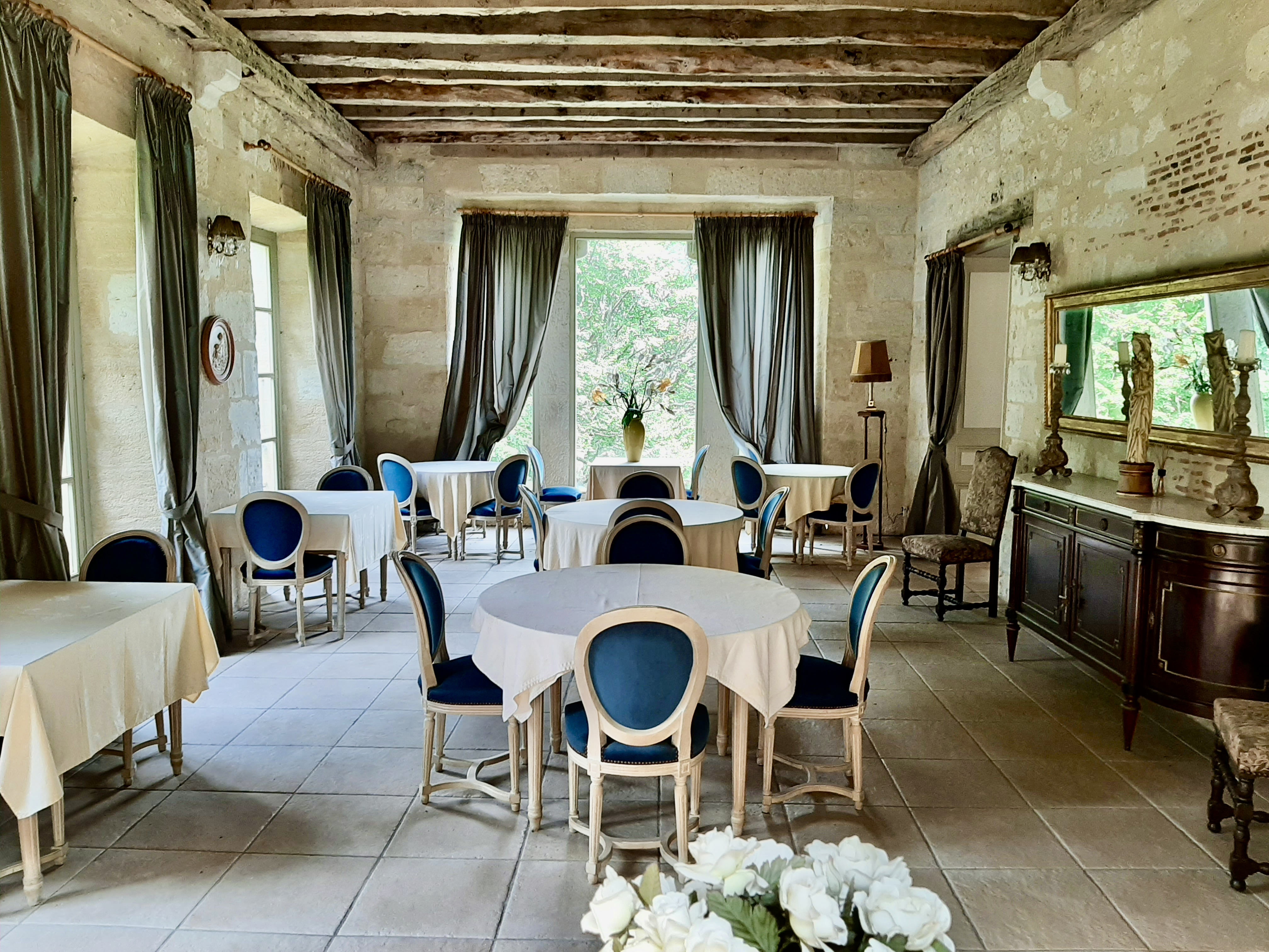 Propriété en France à vendre à Escoire, Dordogne - &#8364;1 670 212 - photo 