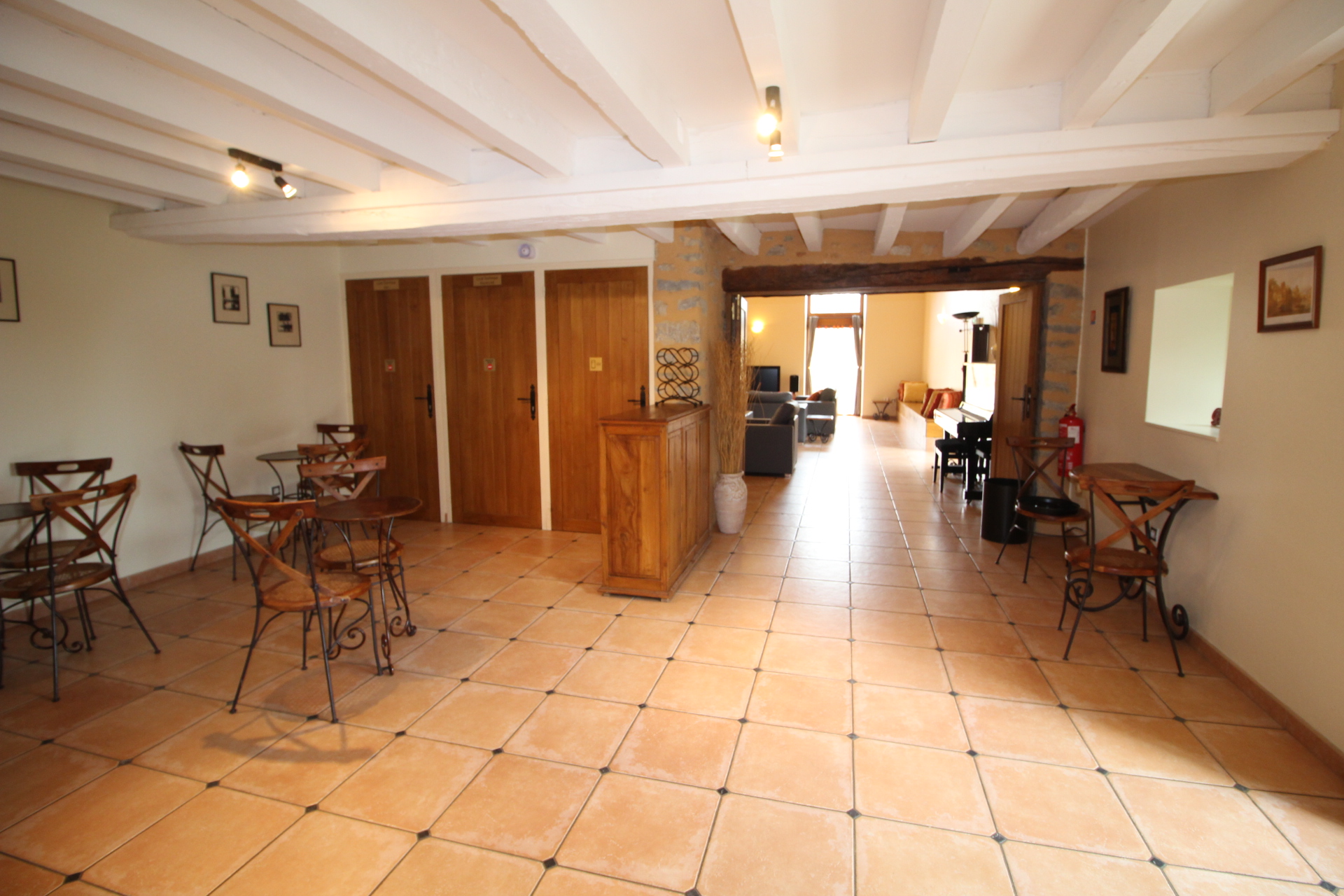 Propriété en France à vendre à Saint-Pierre-sur-Erve, Mayenne - &#8364;799 000 - photo 