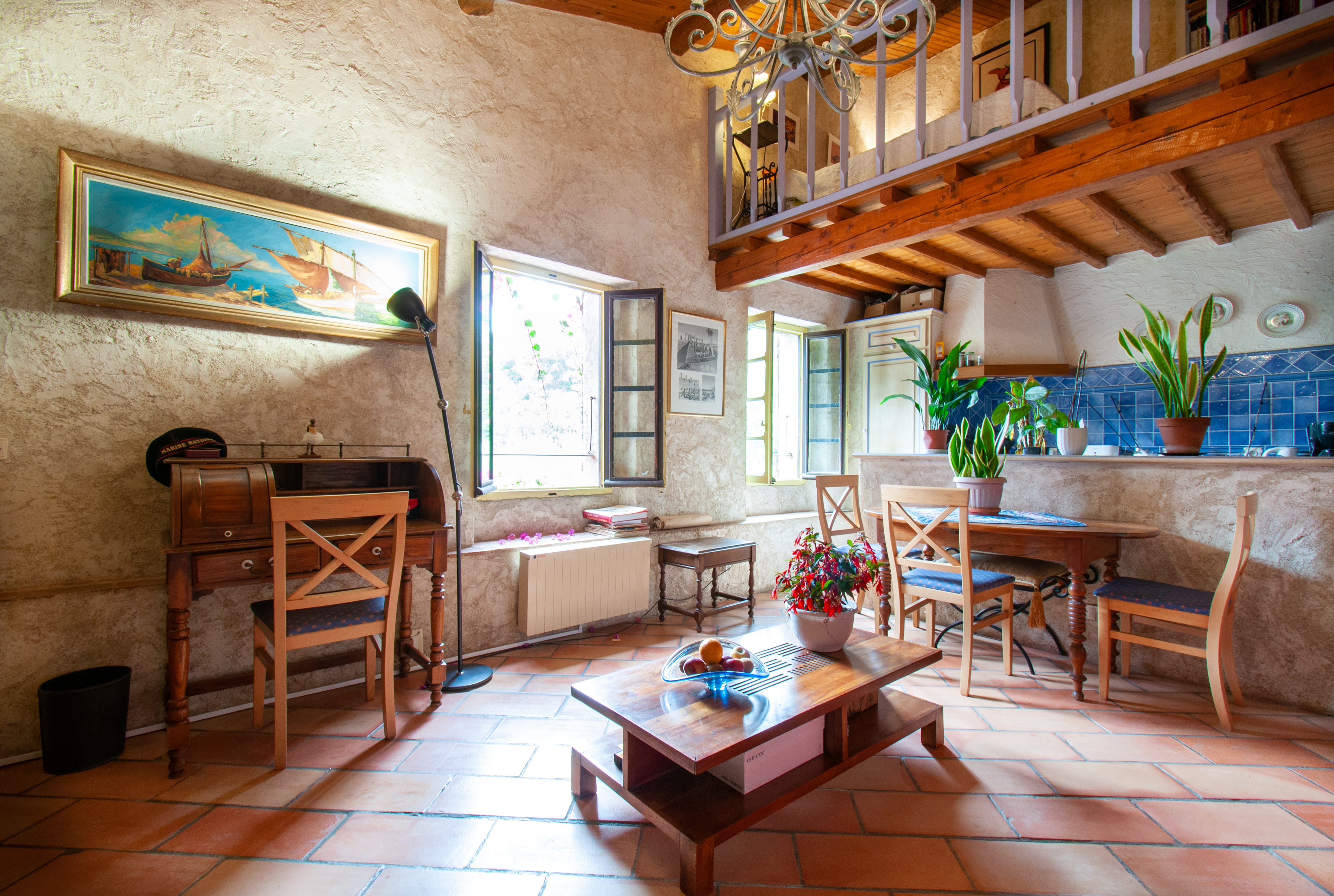 French property for sale in Carros, Alpes-Maritimes - €945,000 - photo 