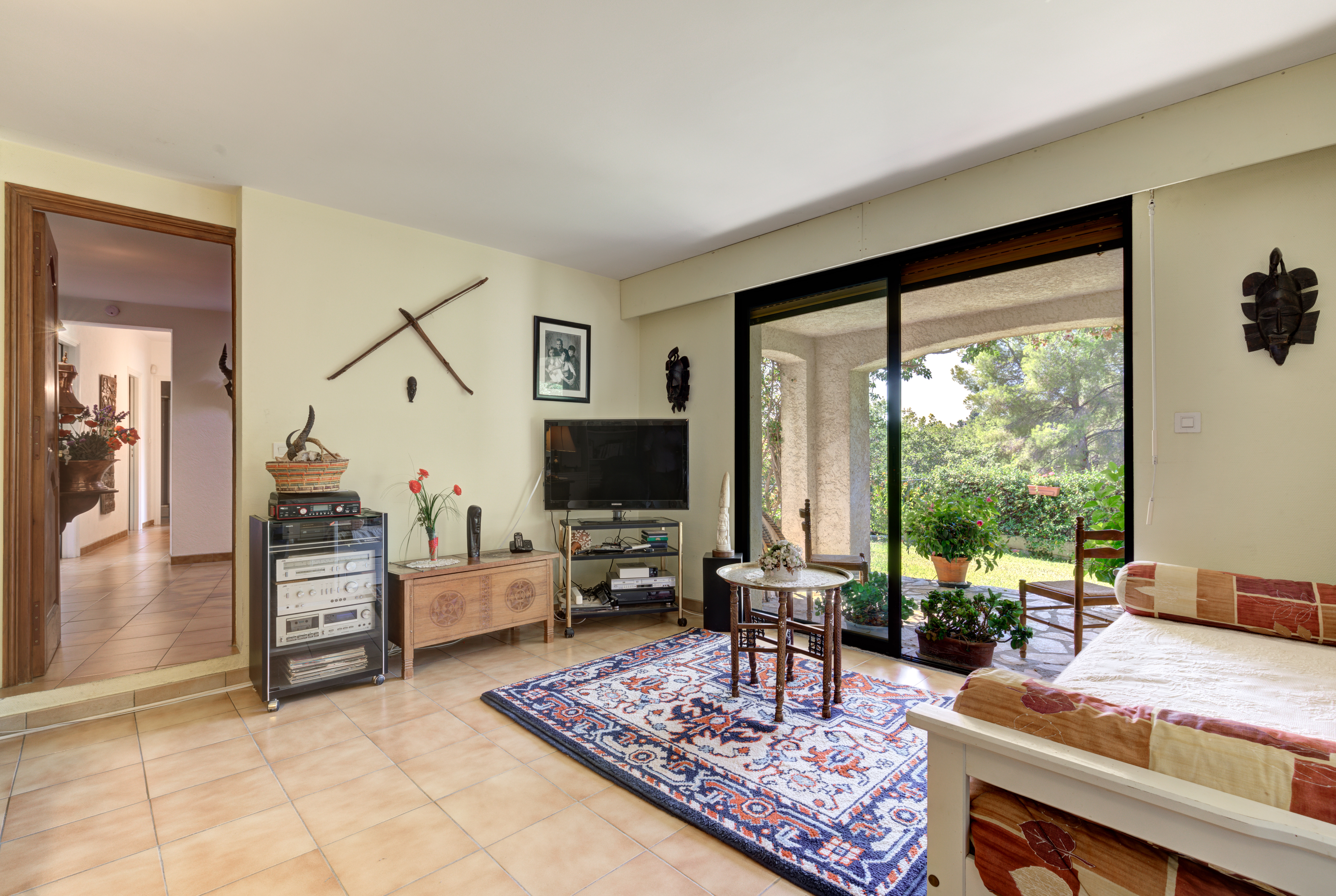 Propriété en France à vendre à Carros, Alpes-Maritimes - €799 000 - photo 