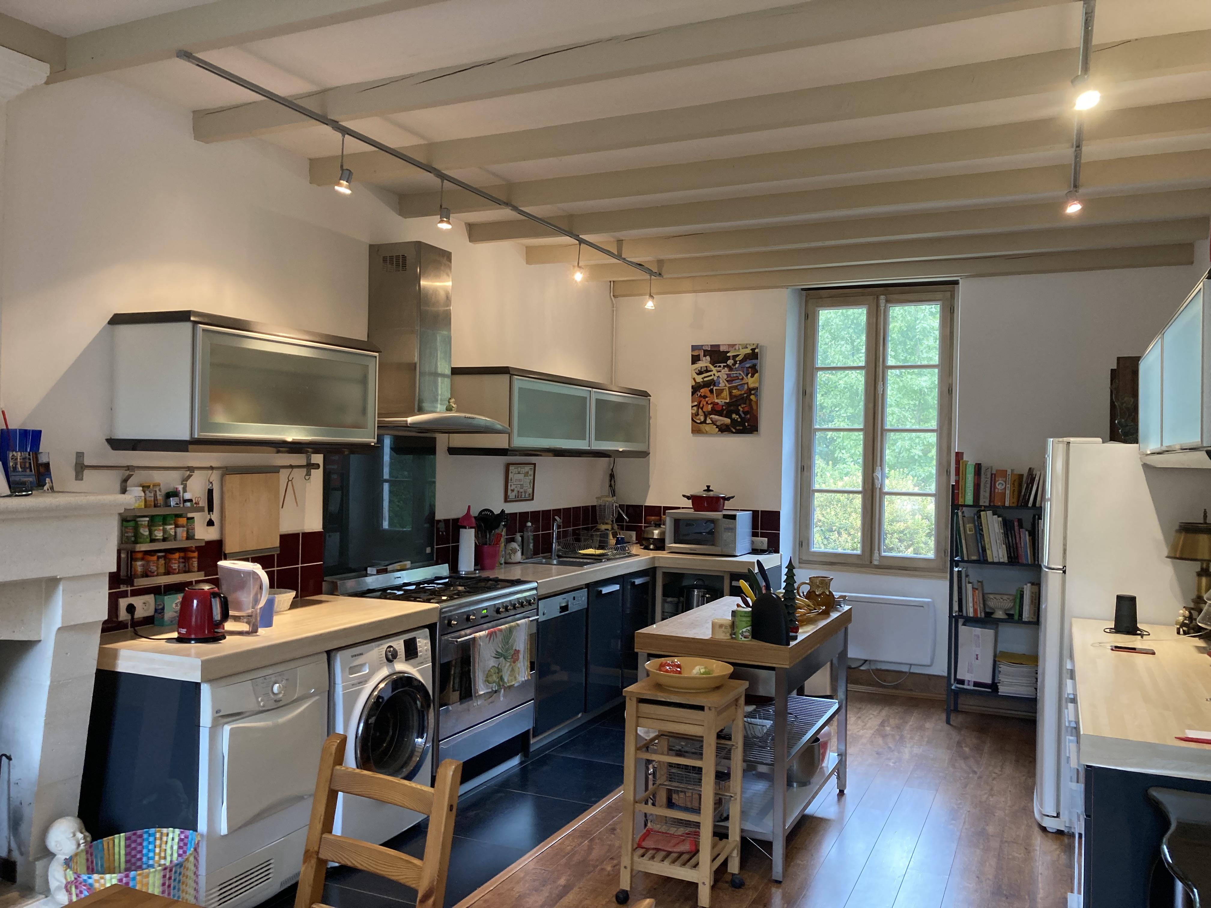 French property for sale in Barbezieux-Saint-Hilaire, Charente - €680,000 - photo 