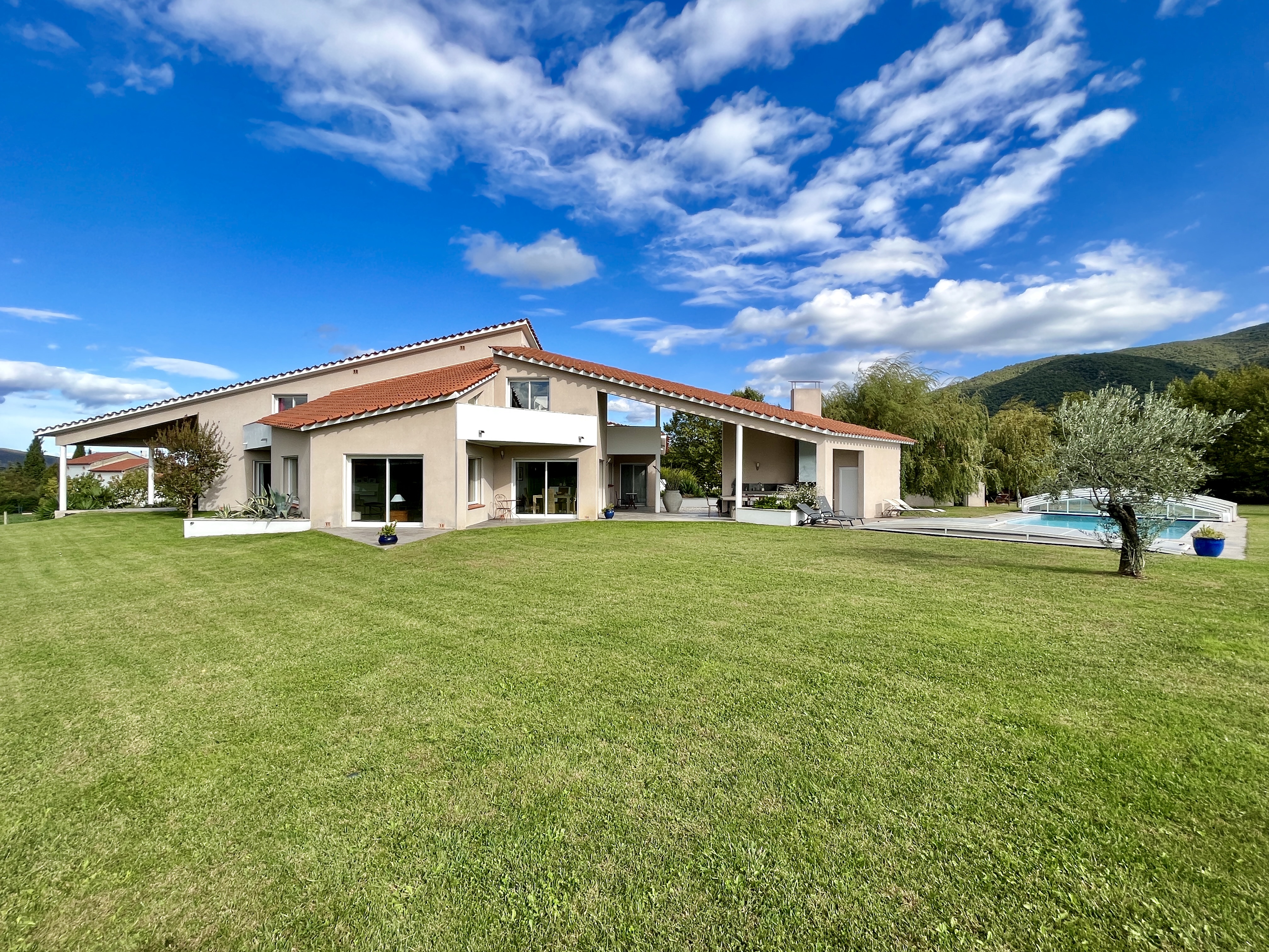 Propriété en France à vendre à Rigarda, Pyrénées-Orientales - &#8364;898 000 - photo 