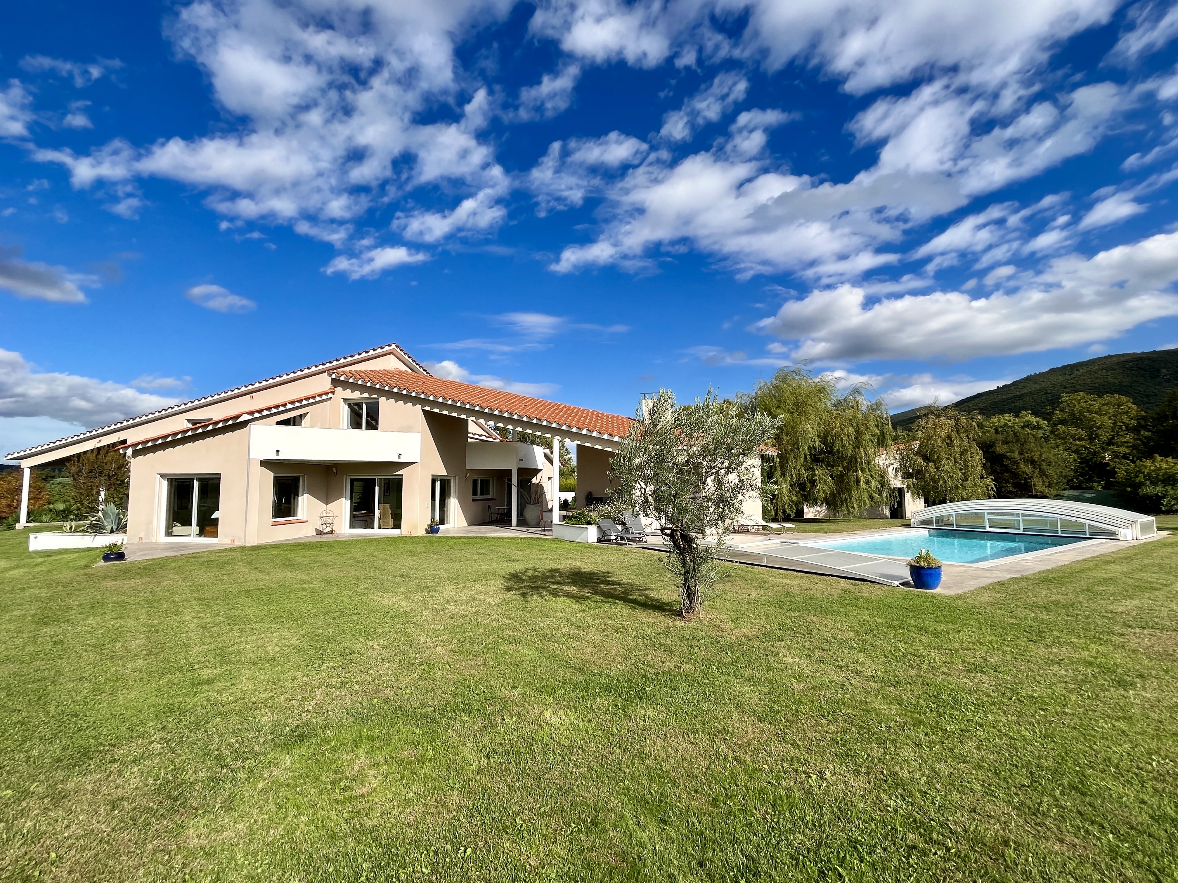 Propriété en France à vendre à Rigarda, Pyrénées-Orientales - &#8364;898 000 - photo 