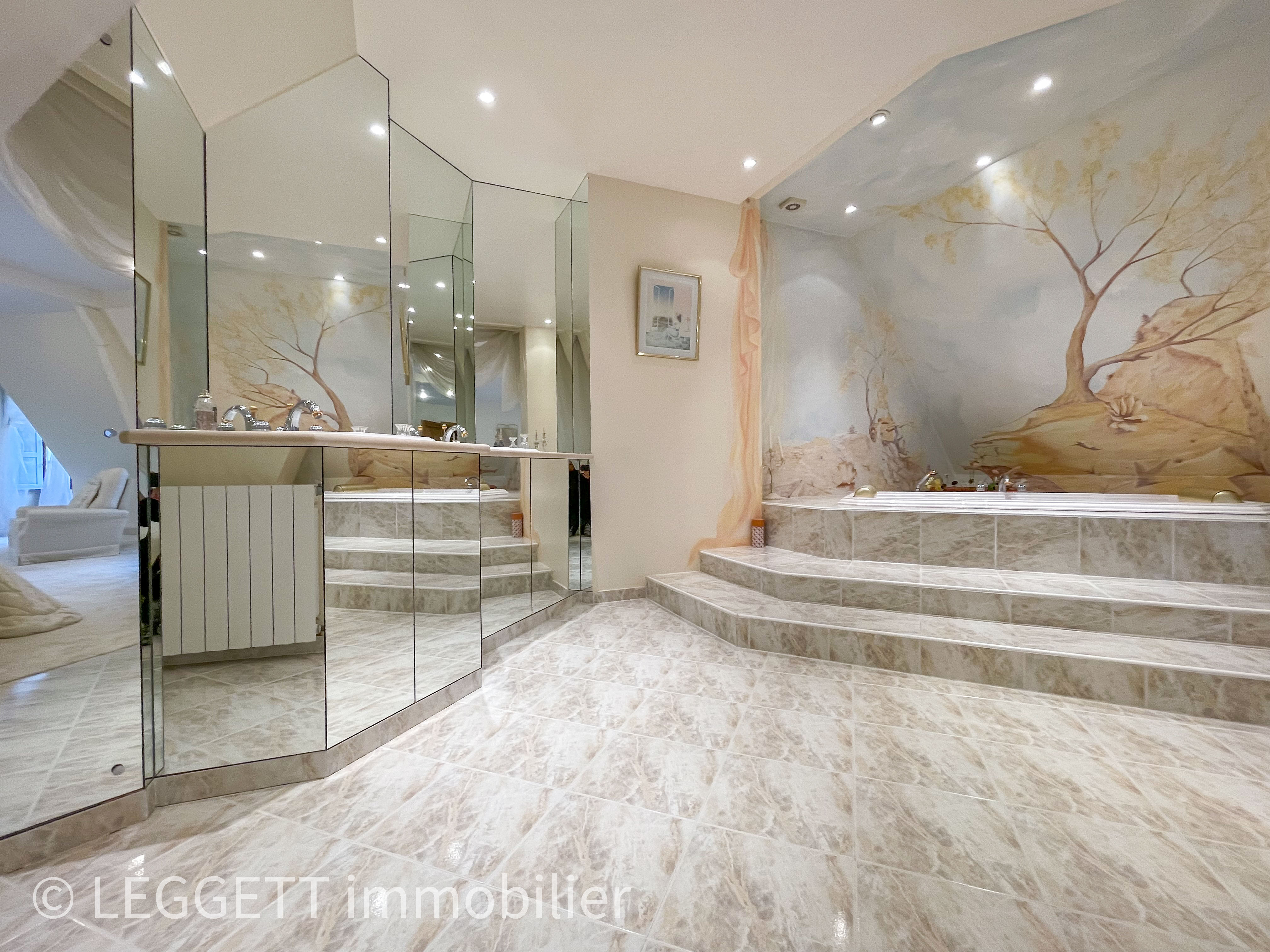 French property for sale in Sainte-Mondane, Dordogne - €822,000 - photo 