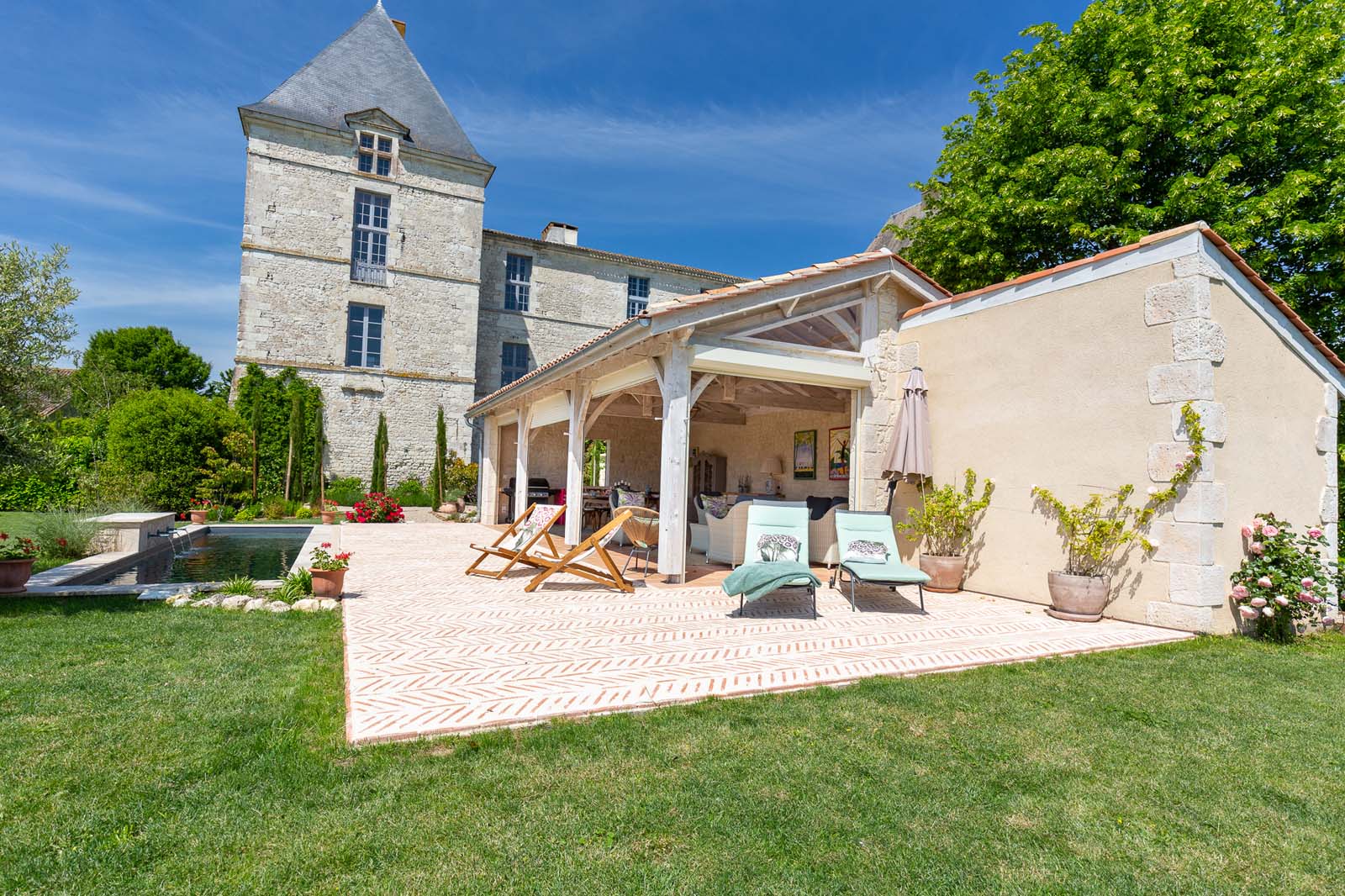 French property for sale in Saussignac, Dordogne - €780,000 - photo 