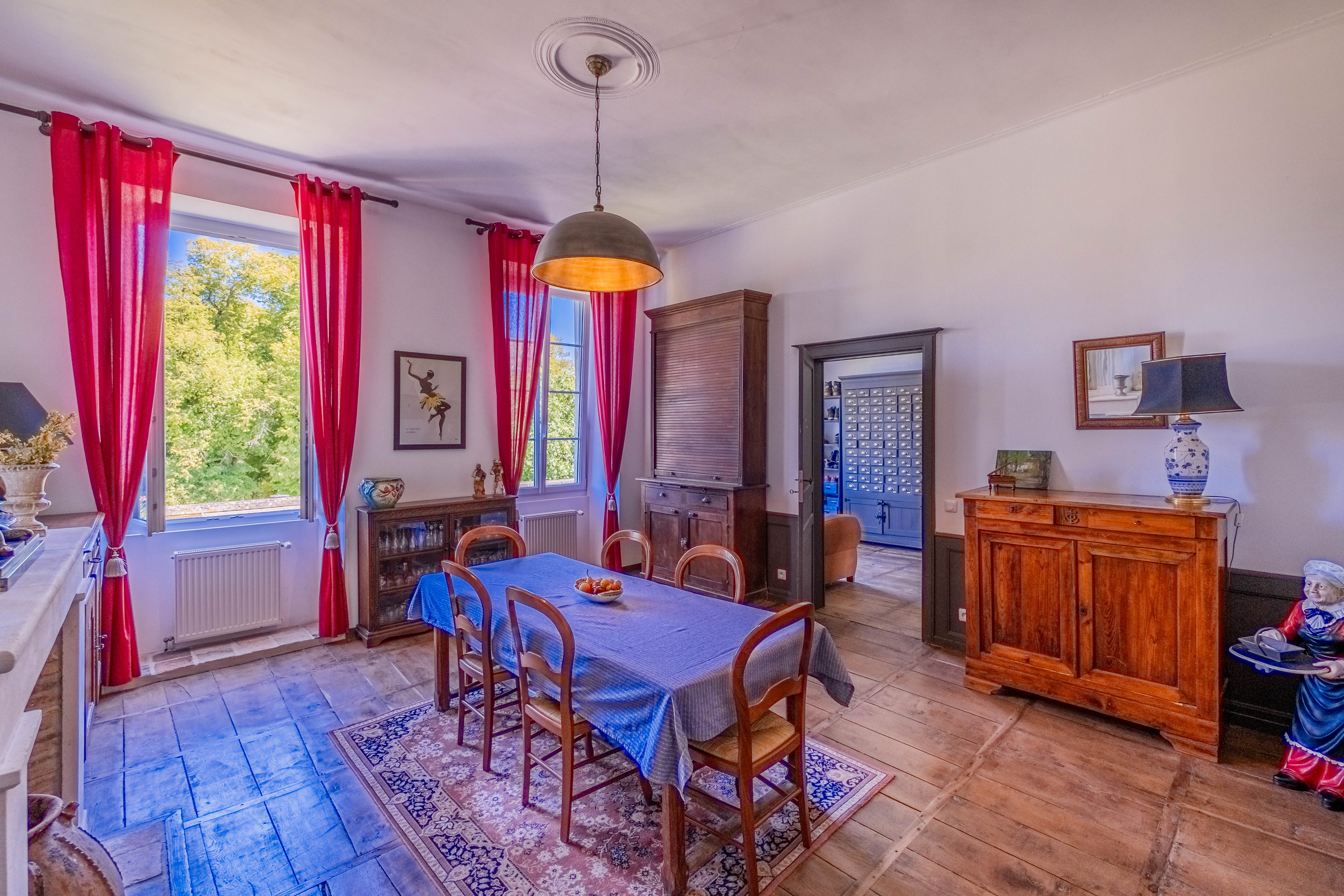 French property for sale in Bertric-Burée, Dordogne - €787,500 - photo 