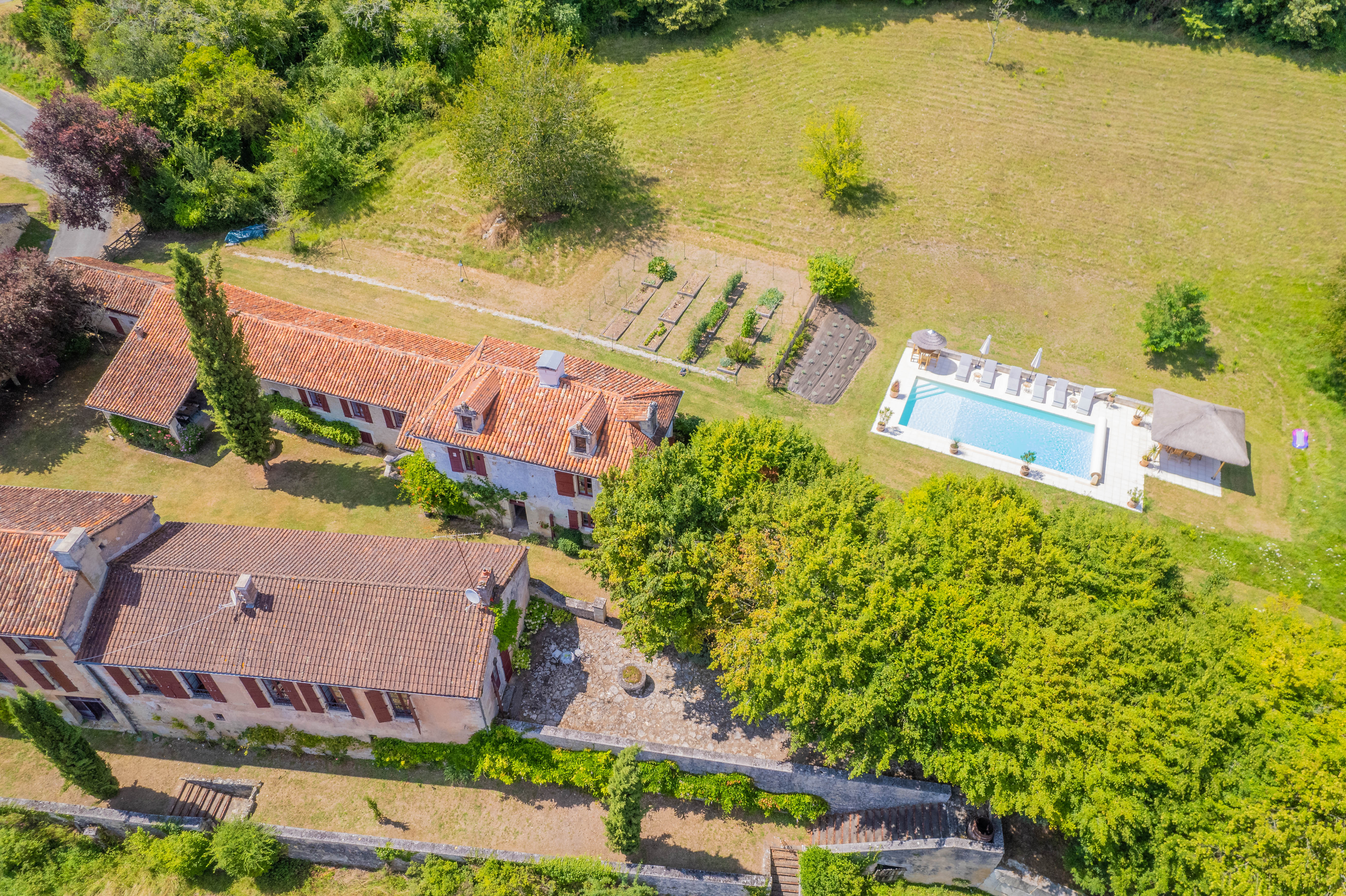 French property for sale in Chancelade, Dordogne - €1,000,000 - photo 