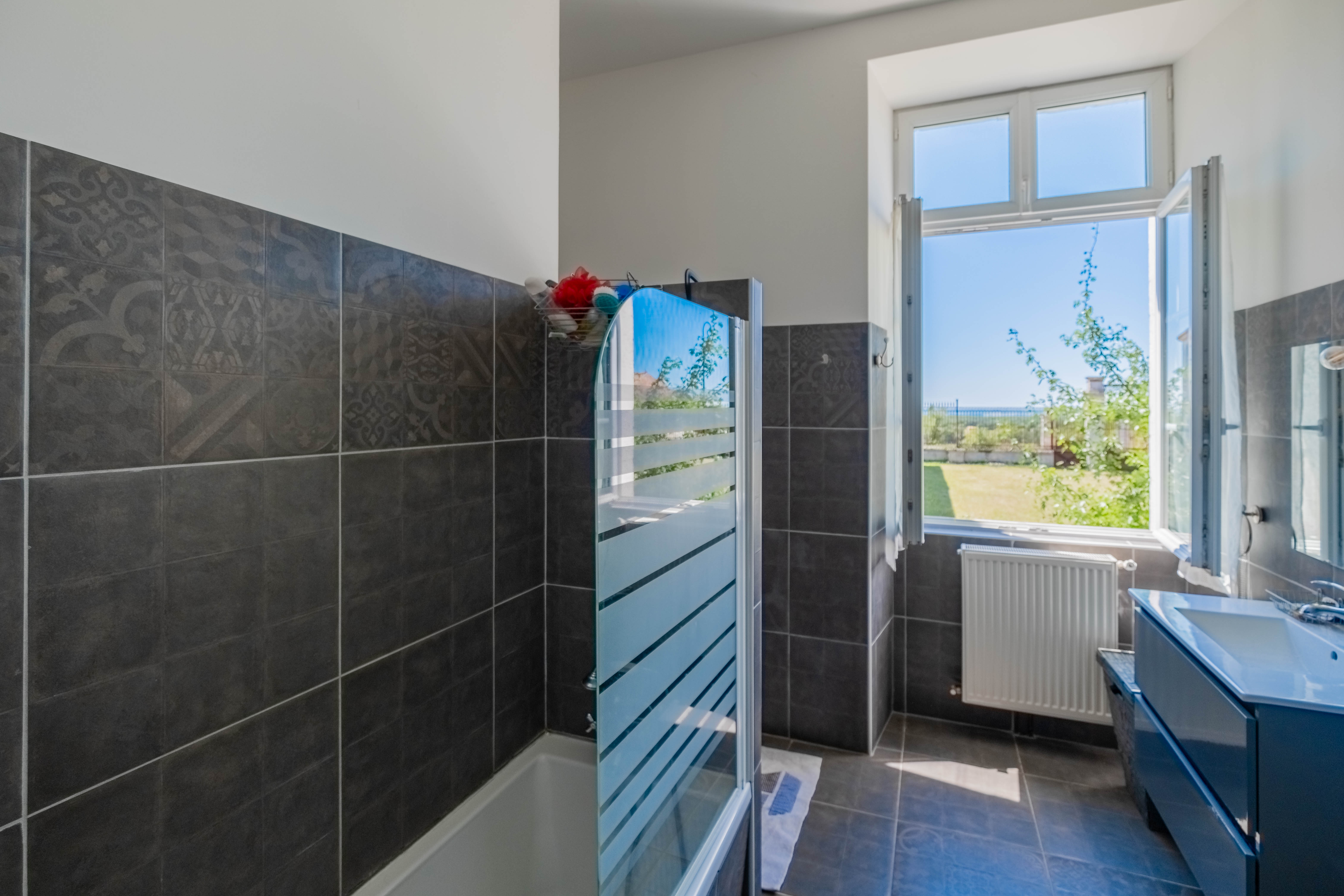 French property for sale in Bertric-Burée, Dordogne - €787,500 - photo 