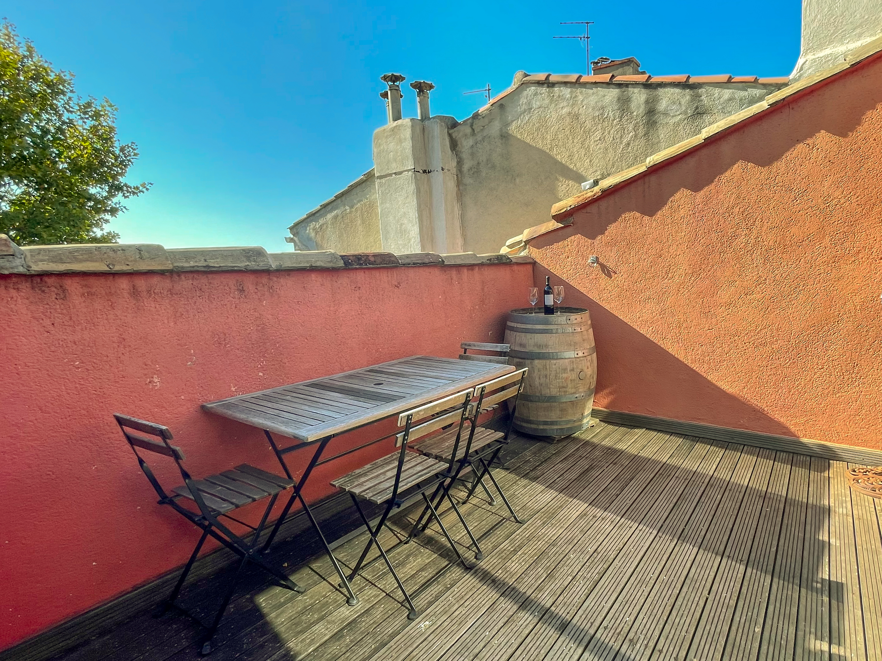 Propriété en France à vendre à Aix-en-Provence, Bouches-du-Rhône - &#8364;549 000 - photo 