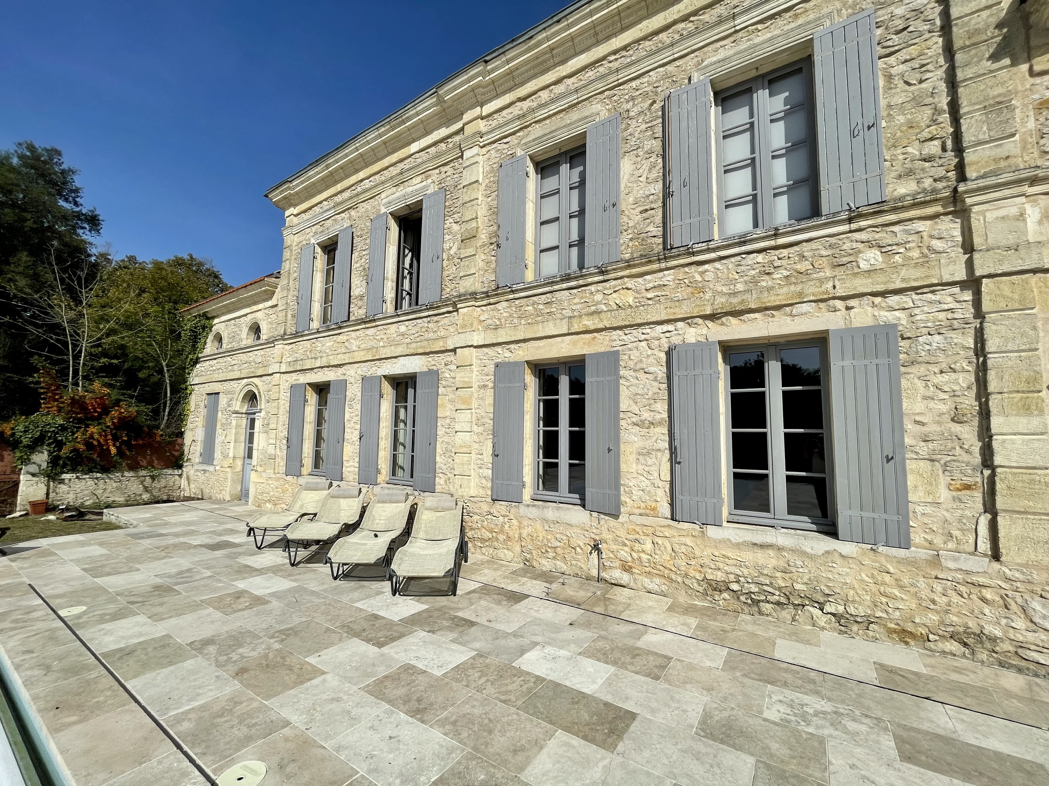 French property for sale in Cartelègue, Gironde - €589,000 - photo 