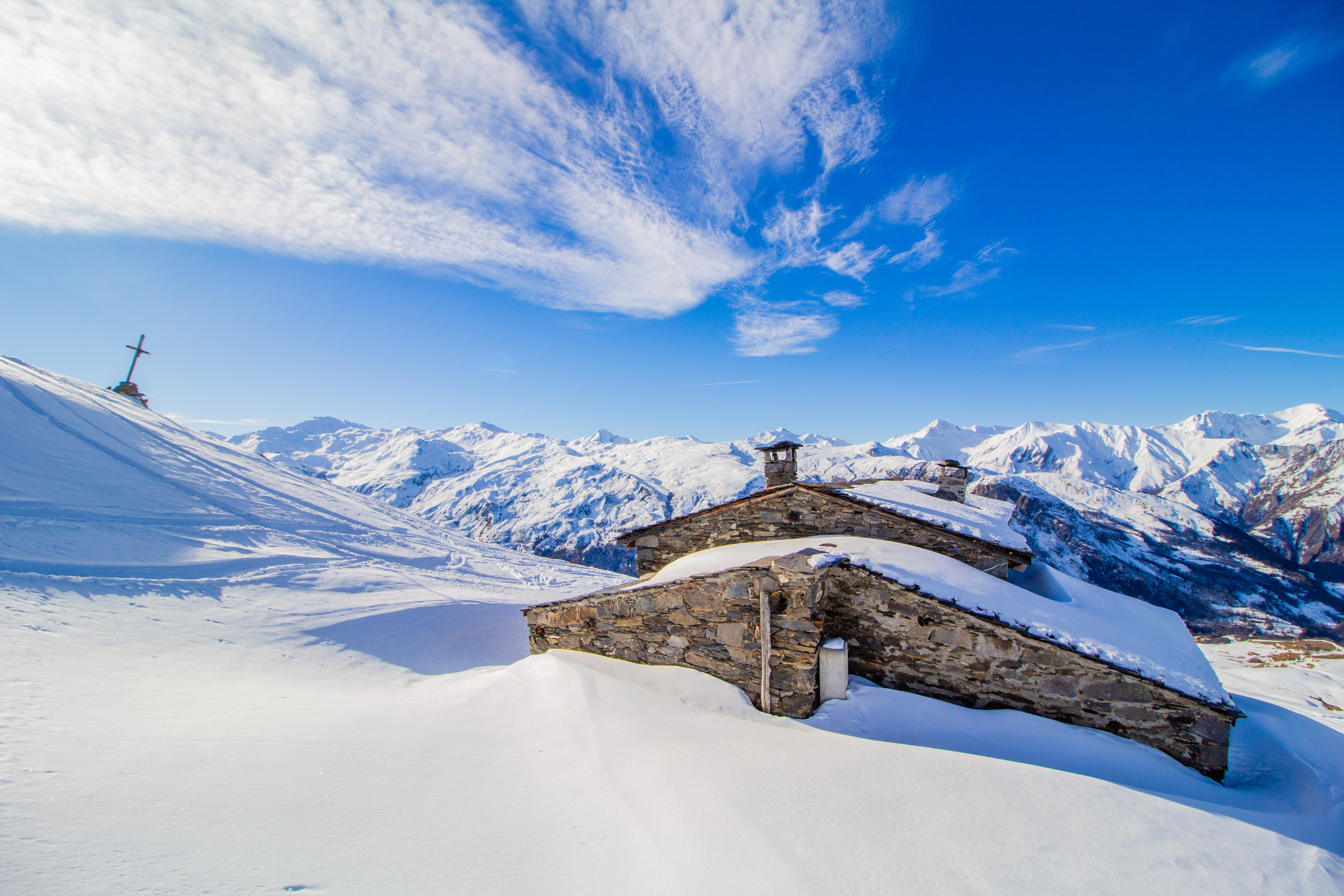 French property for sale in Saint-Martin-de-Belleville, Savoie - €1,475,000 - photo 