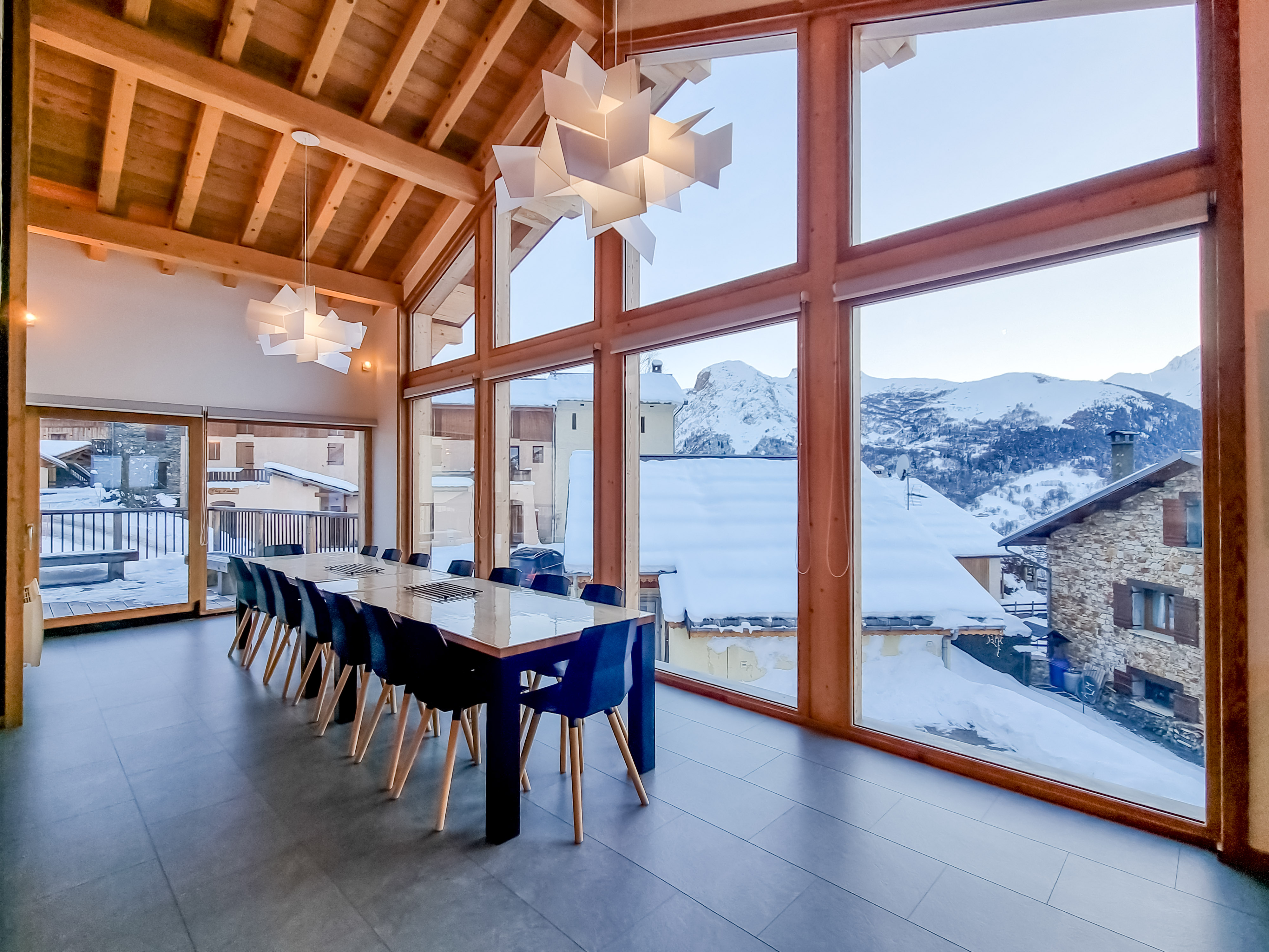 French property for sale in Saint-Martin-de-Belleville, Savoie - €1,500,000 - photo 