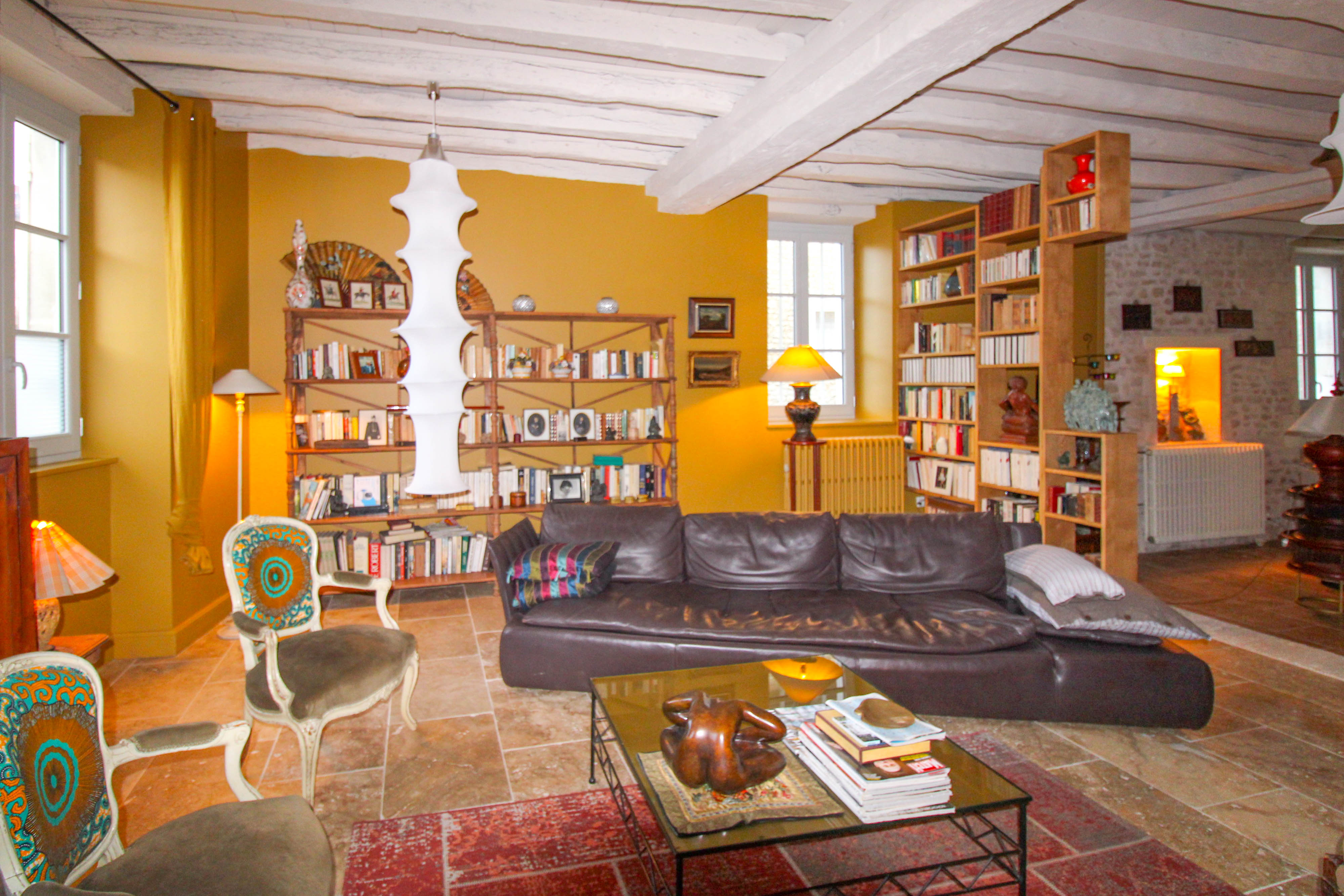 Propriété en France à vendre à Saint-Jean-d'Angély, Charente-Maritime - €598 500 - photo 