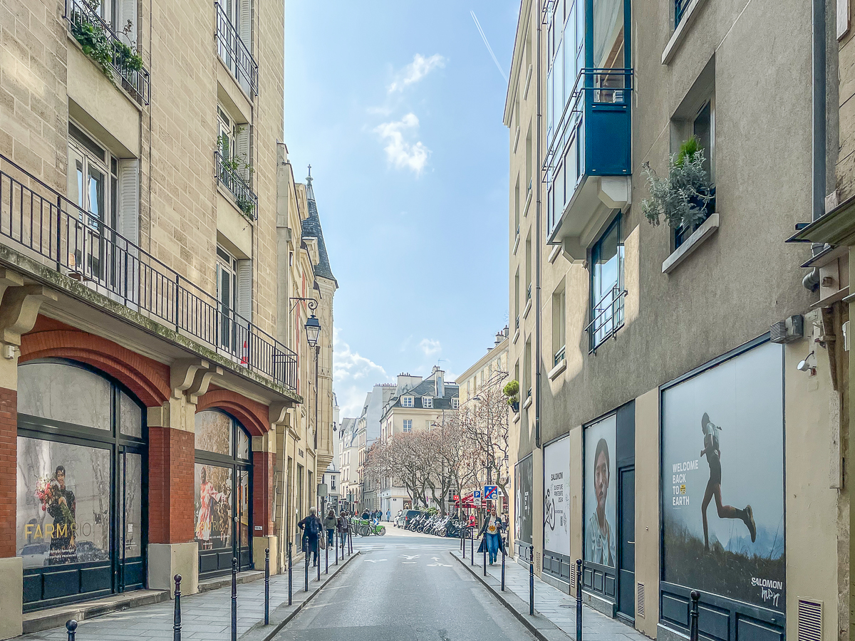French property for sale in Paris 3e Arrondissement, Paris - €650,000 - photo 