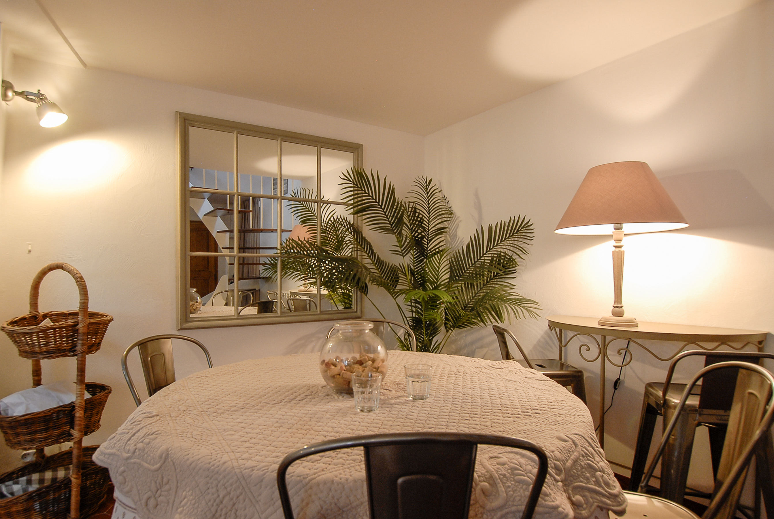 Propriété en France à vendre à Aix-en-Provence, Bouches-du-Rhône - &#8364;549 000 - photo 