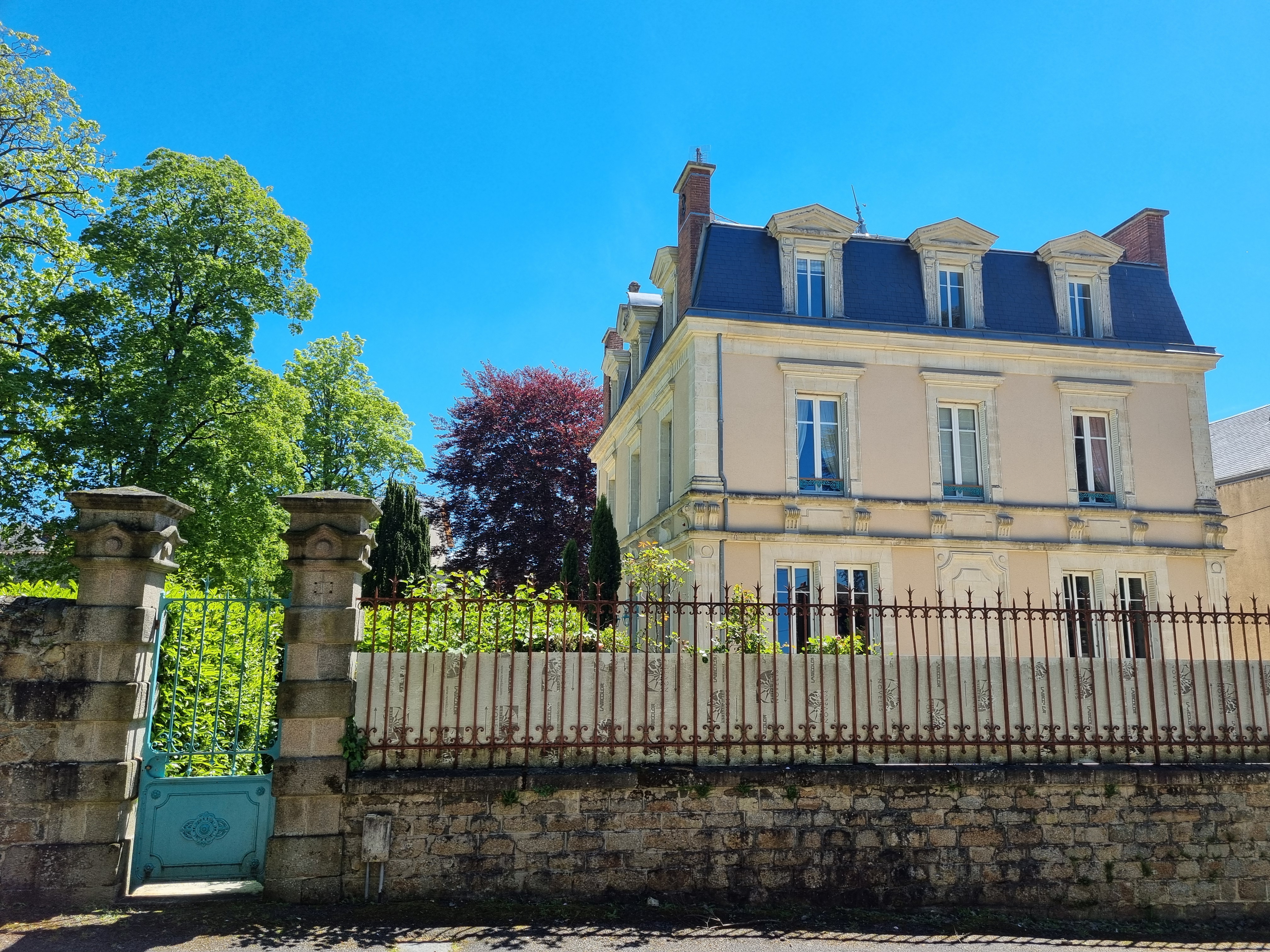 French property for sale in Saint-Junien, Haute-Vienne - €895,000 - photo 