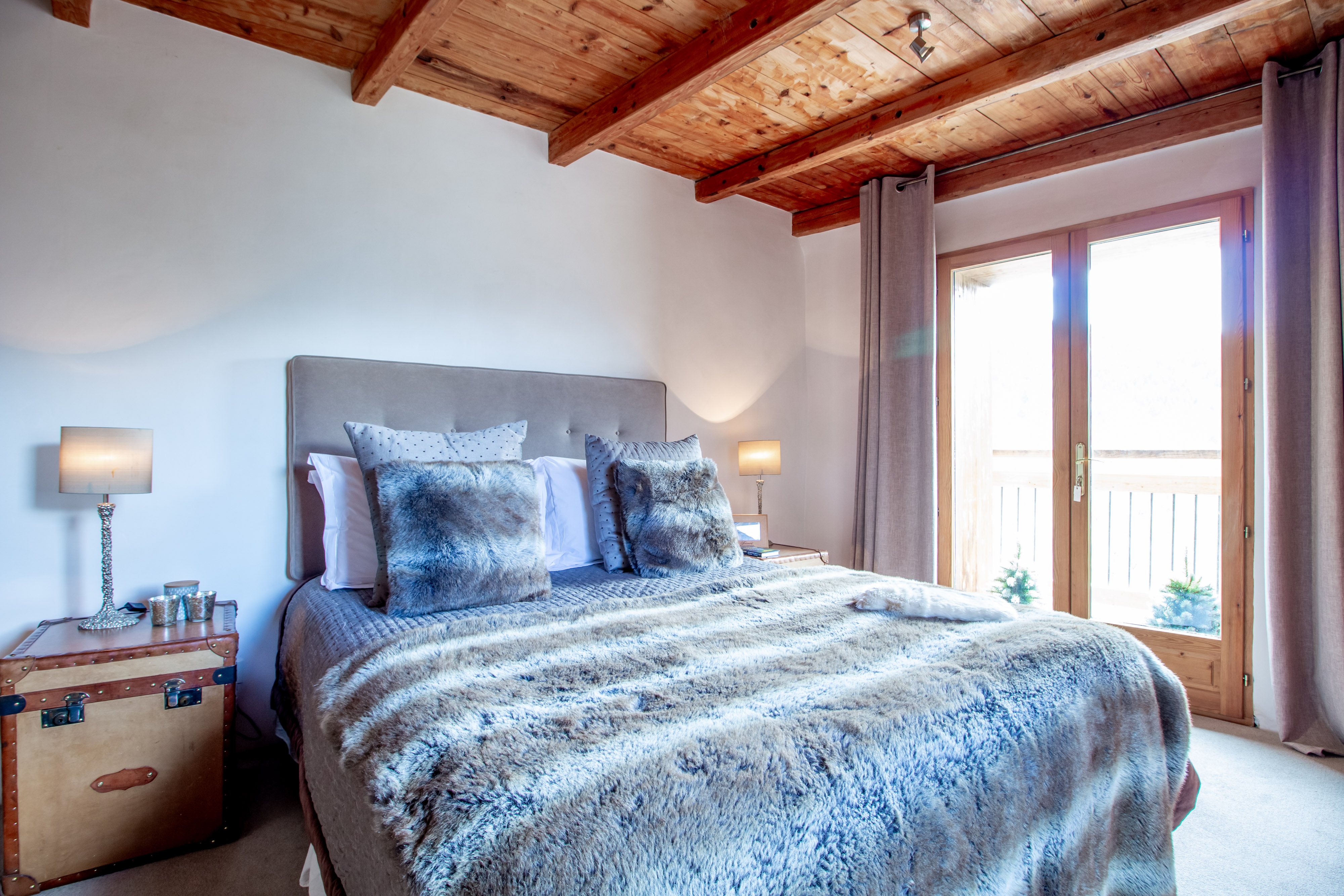 French property for sale in Saint-Martin-de-Belleville, Savoie - €1,895,000 - photo 