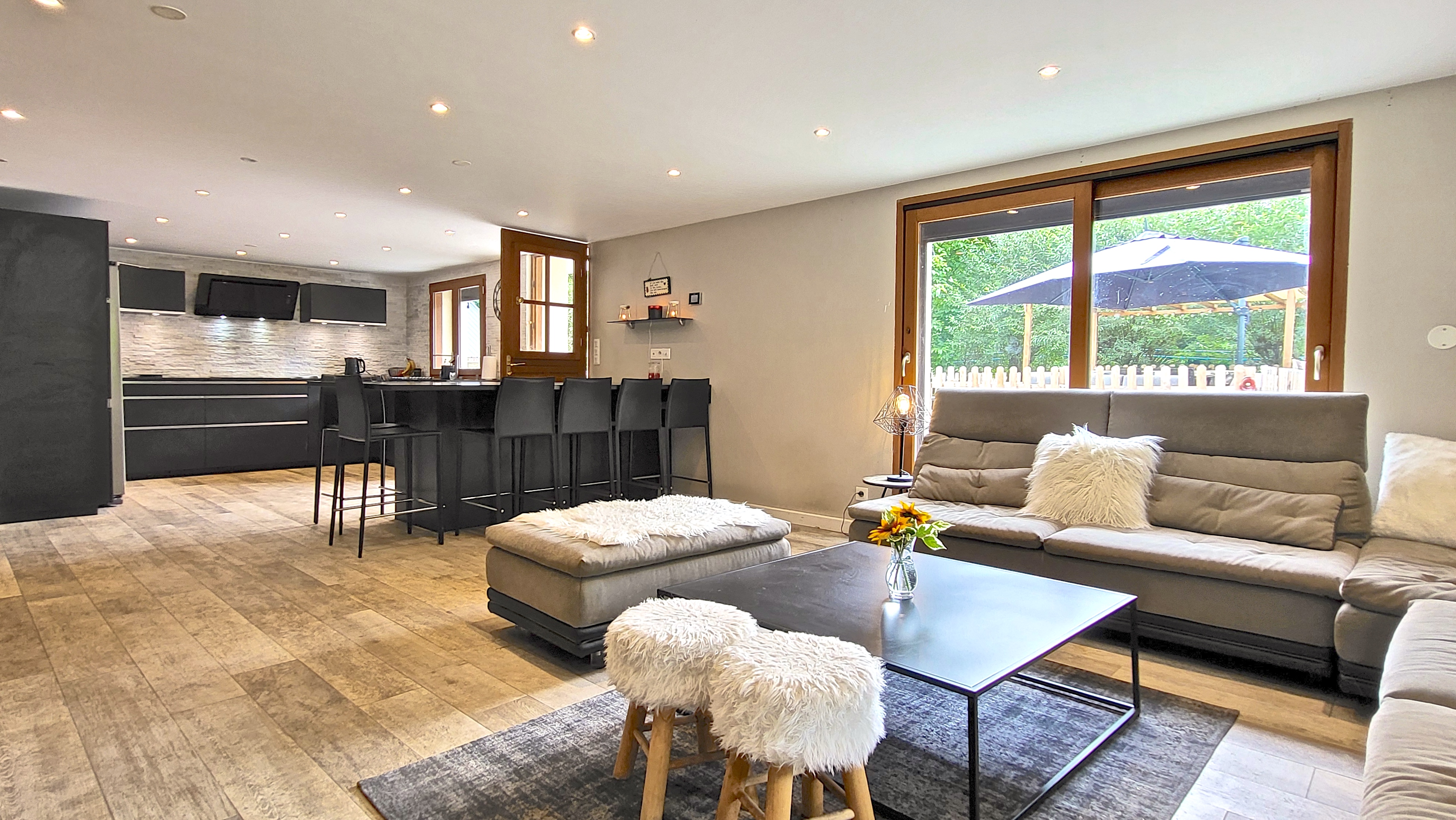 Propriété en France à vendre à Le Bourg-d'Oisans, Isère - €699 000 - photo 