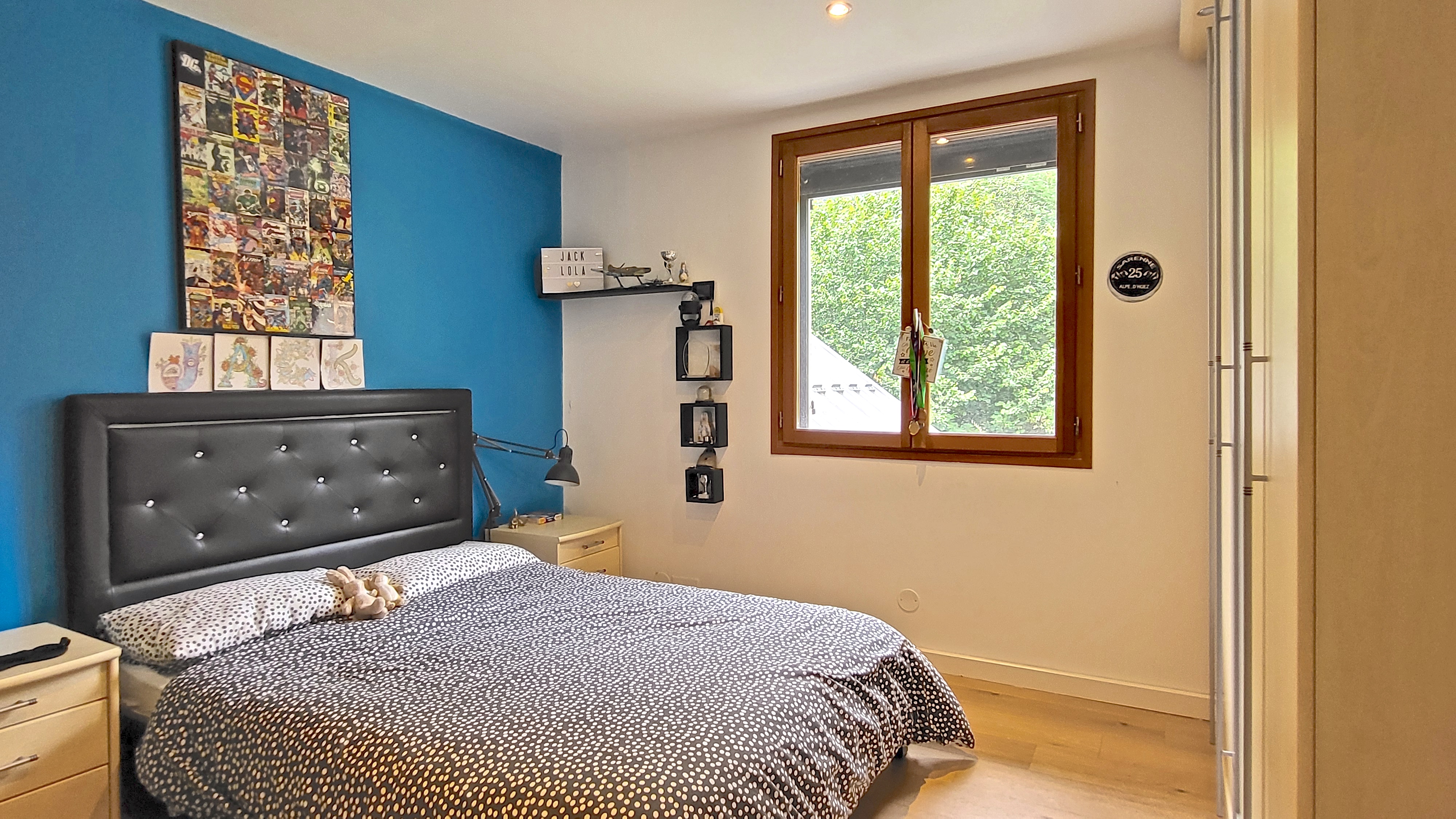 Propriété en France à vendre à Le Bourg-d'Oisans, Isère - €699 000 - photo 