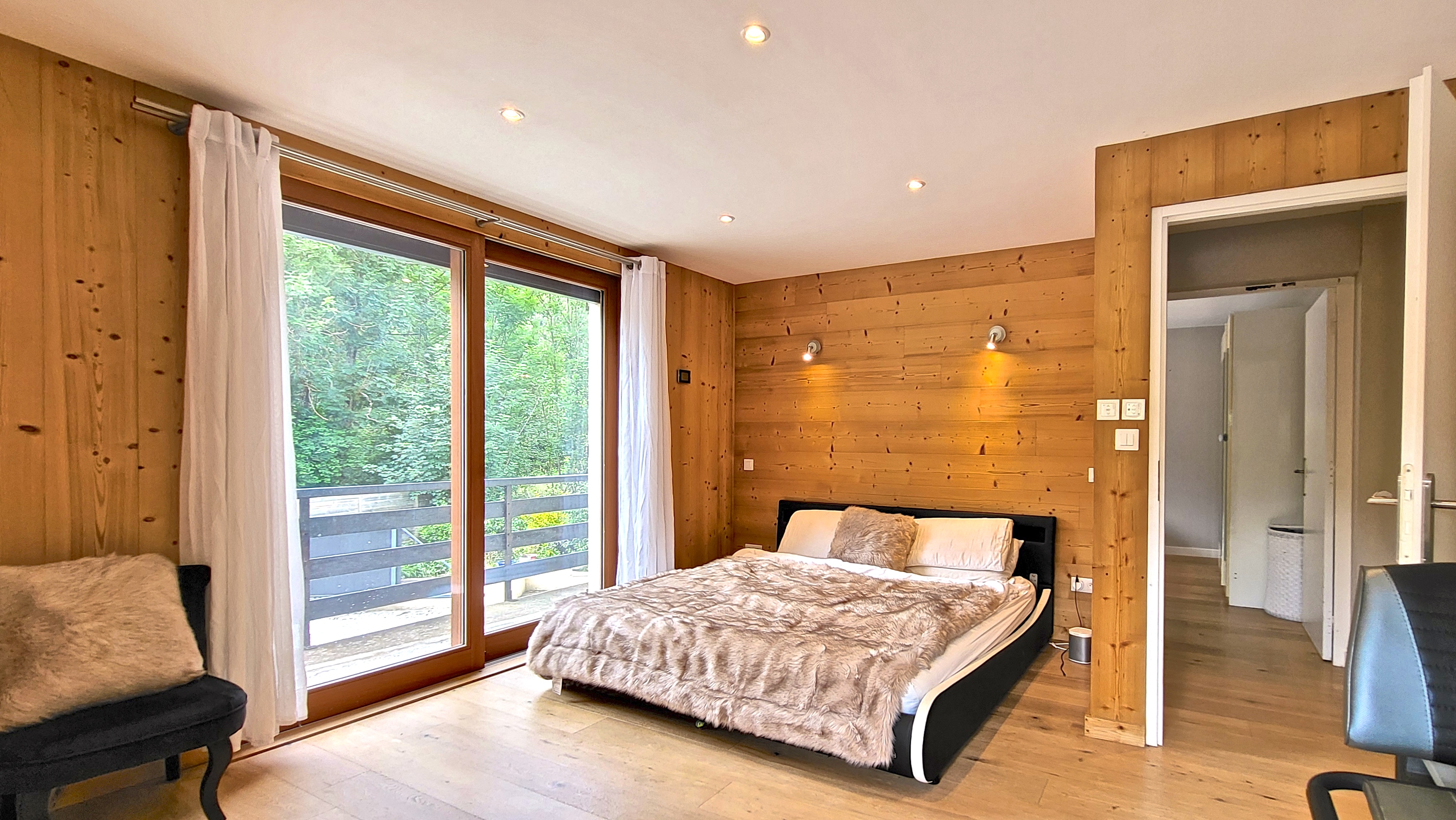 Propriété en France à vendre à Le Bourg-d'Oisans, Isère - €699 000 - photo 