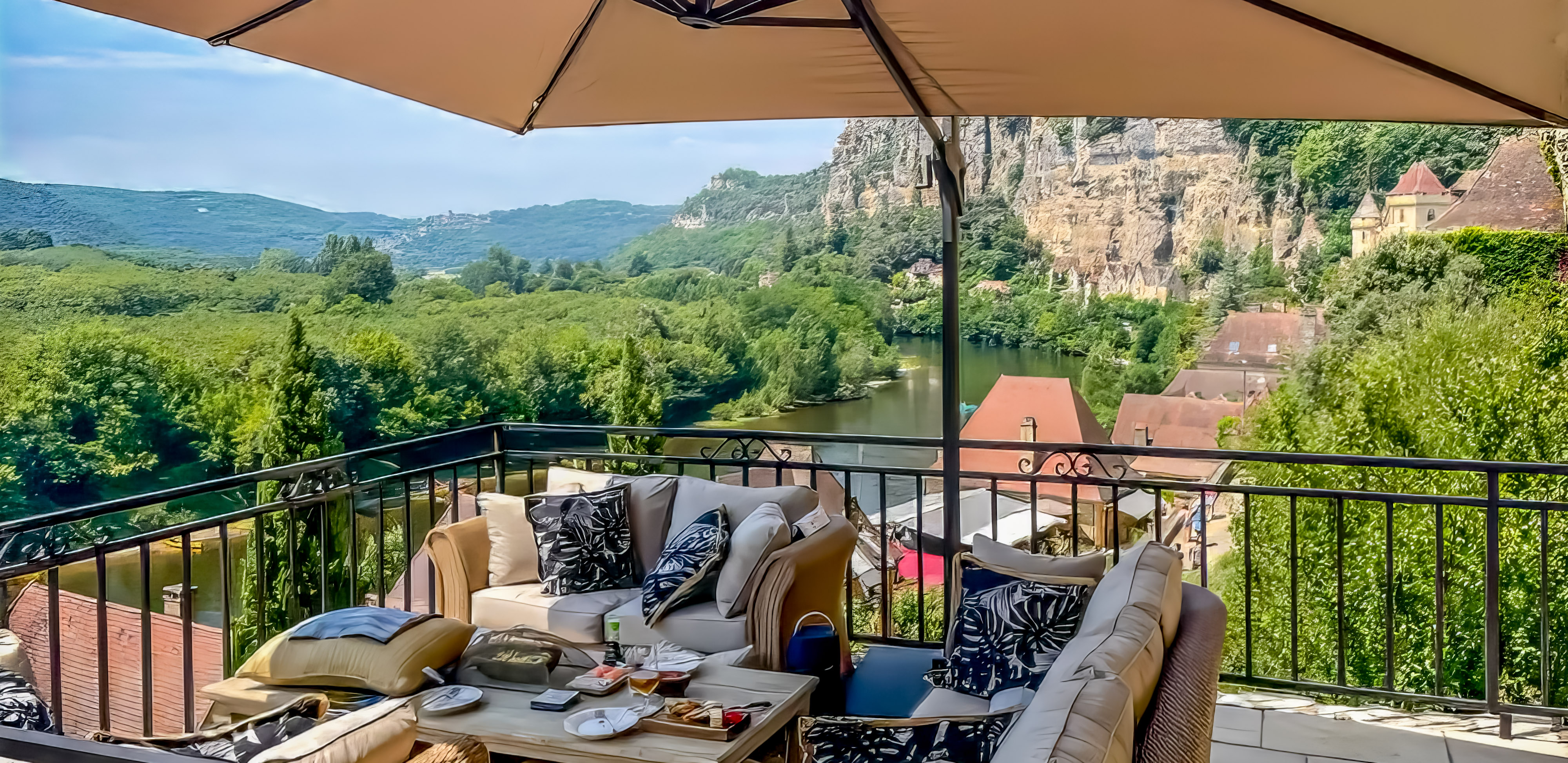 Propriété en France à vendre à La Roque-Gageac, Dordogne - &#8364;630 000 - photo 