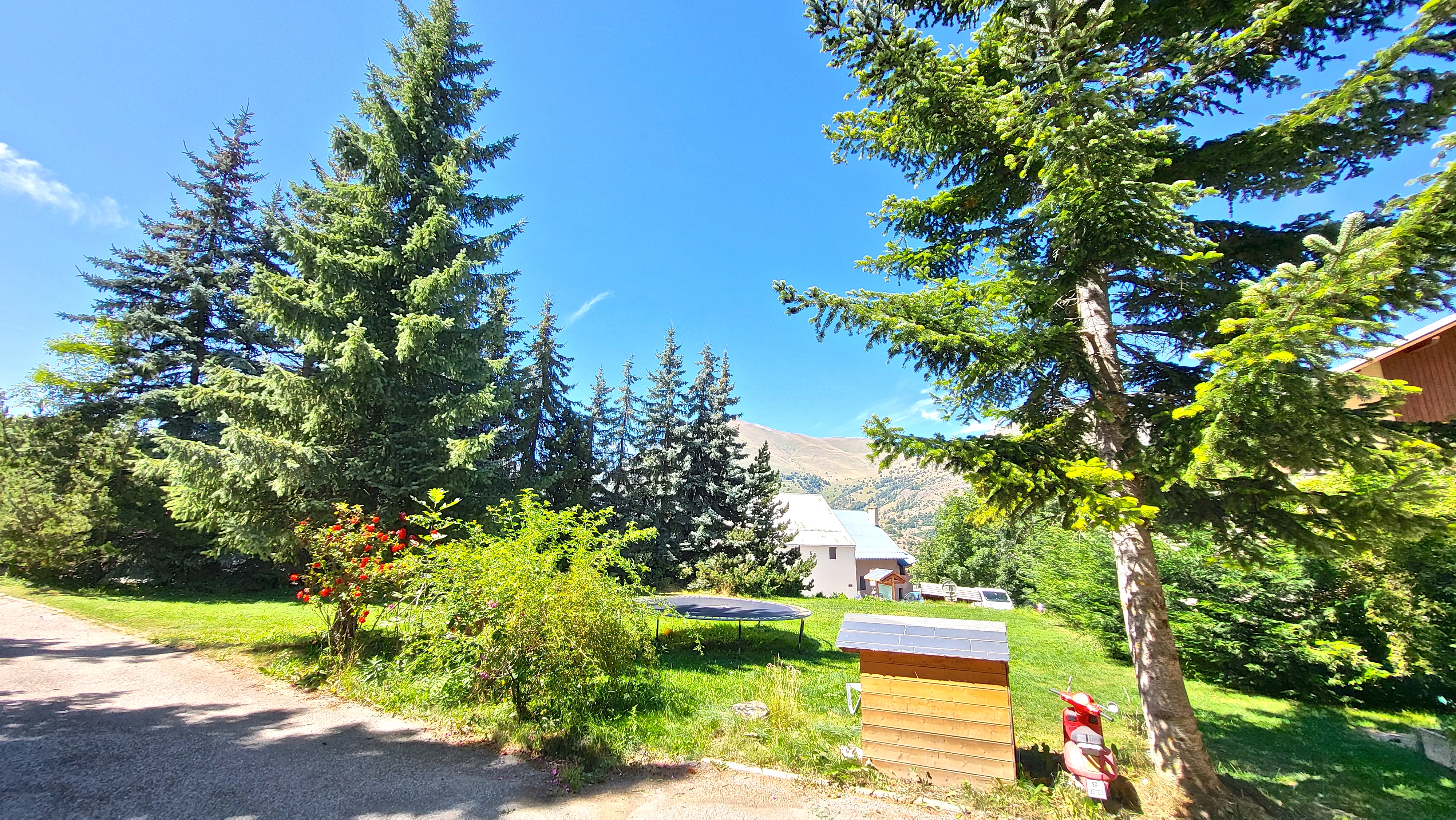 Propriété en France à vendre à Les Deux Alpes, Isère - €699 000 - photo 