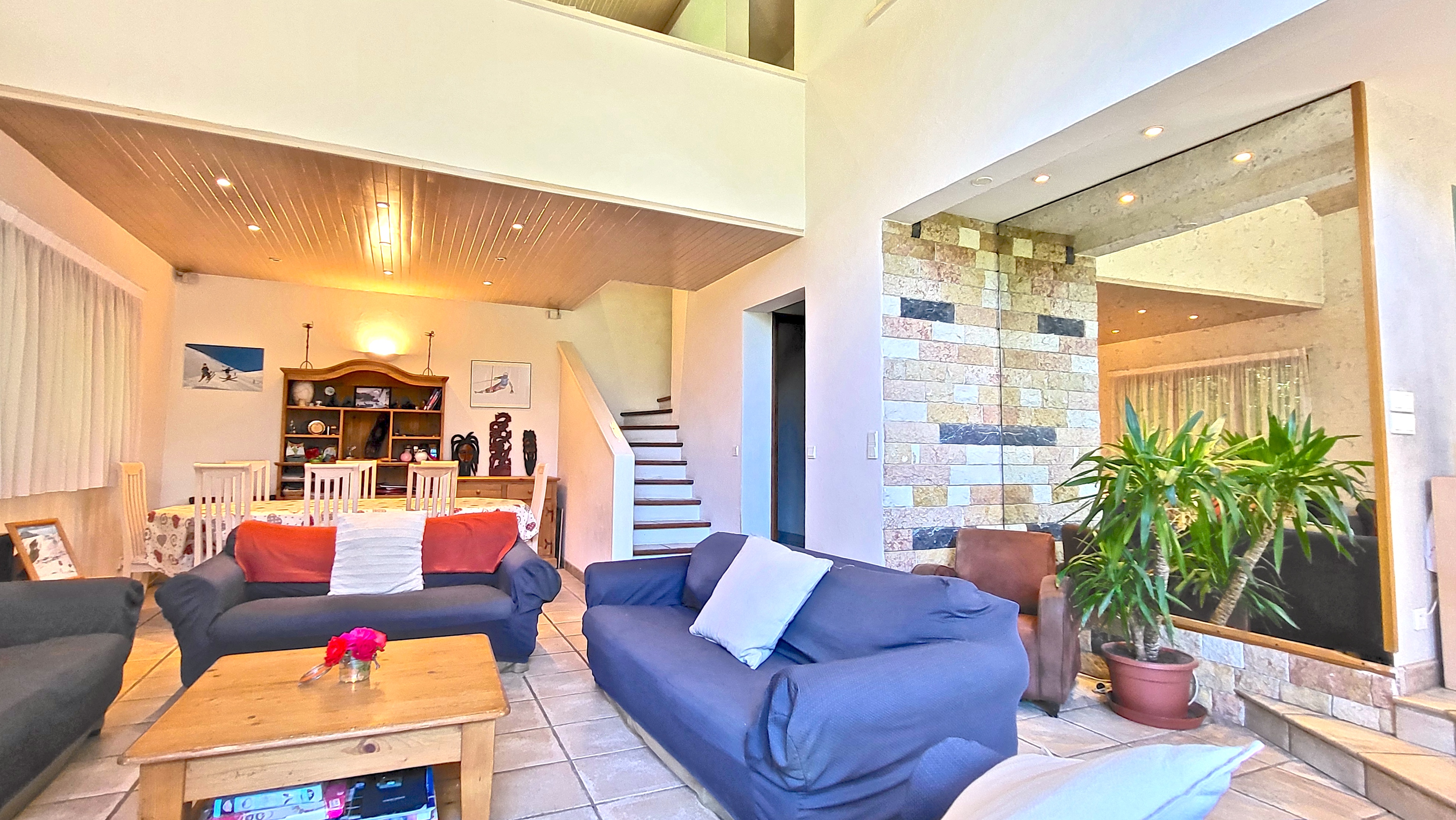 Propriété en France à vendre à Les Deux Alpes, Isère - €699 000 - photo 