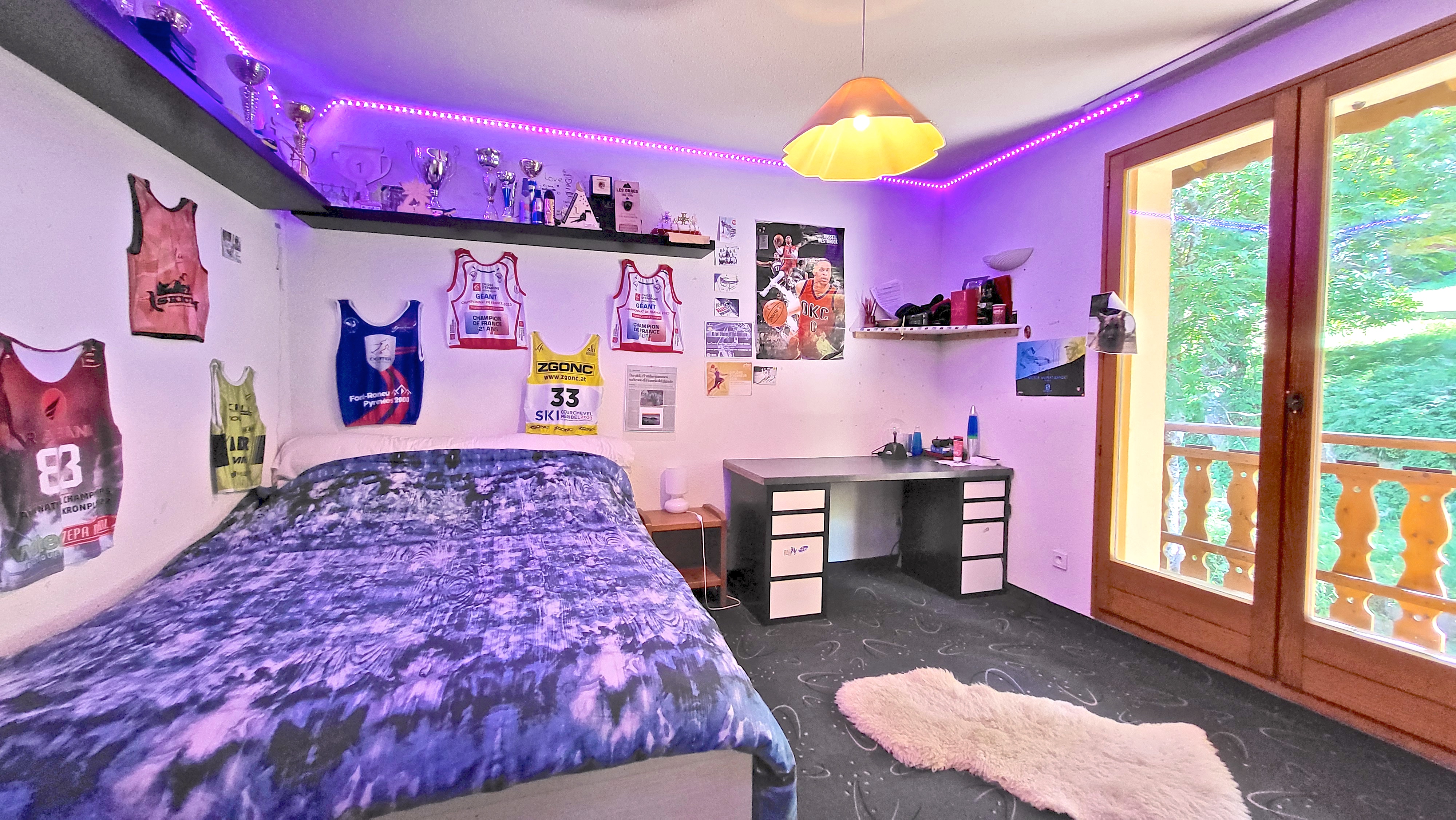 Propriété en France à vendre à Les Deux Alpes, Isère - €699 000 - photo 