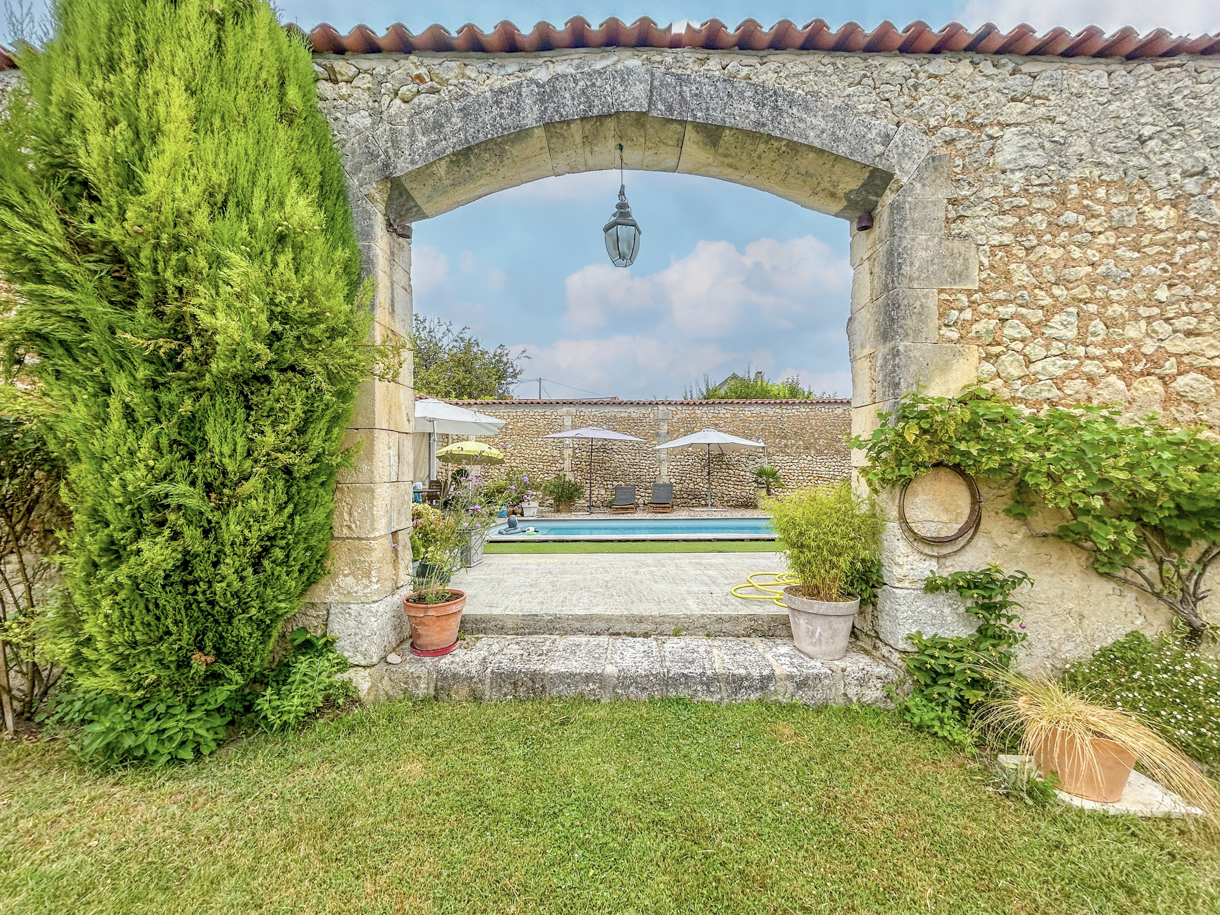 Superb manor house, ideal for families and/or vacations, with elegant, warm comfort à Villetoureix
