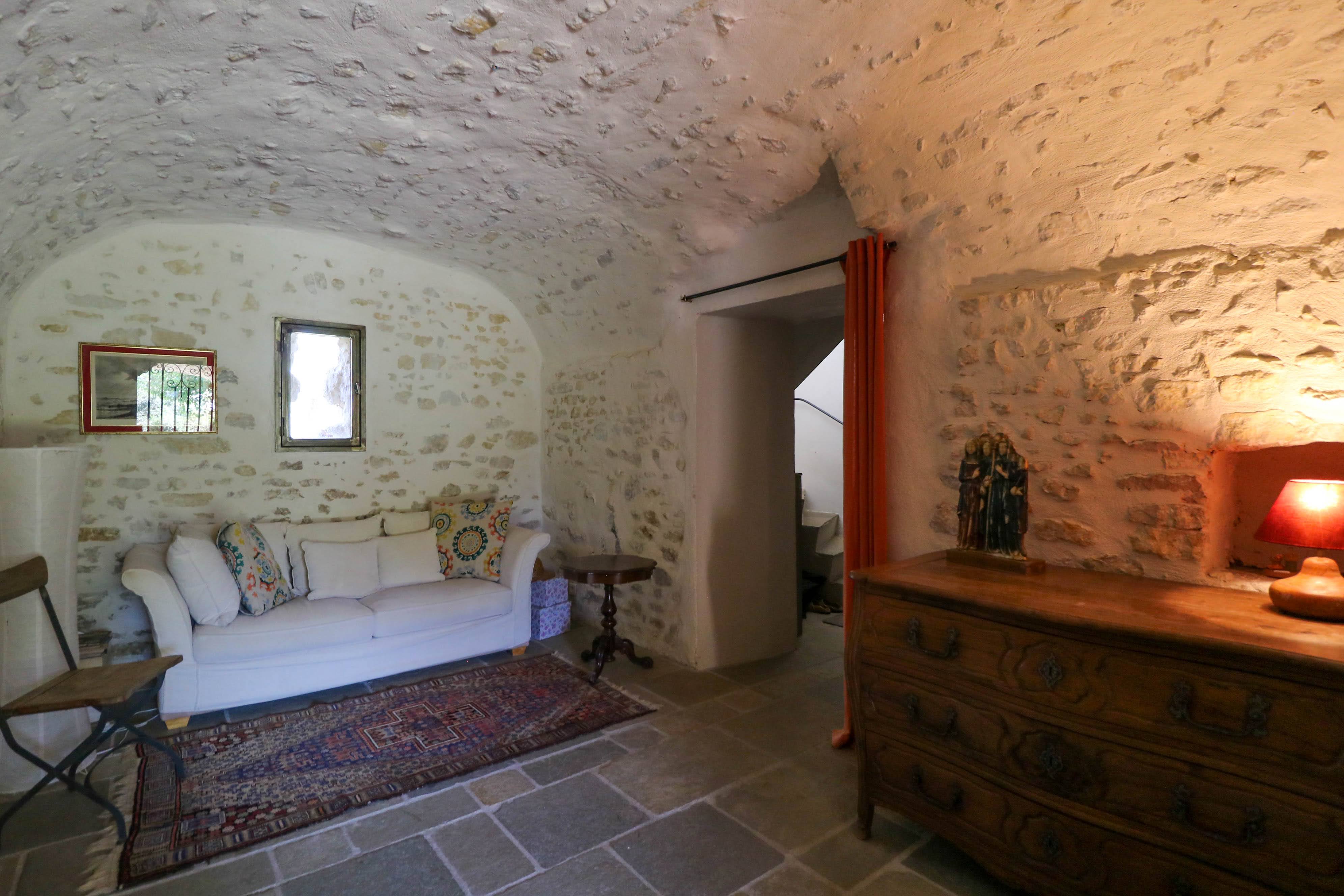 French property for sale in Rousson, Gard - €699,000 - photo 