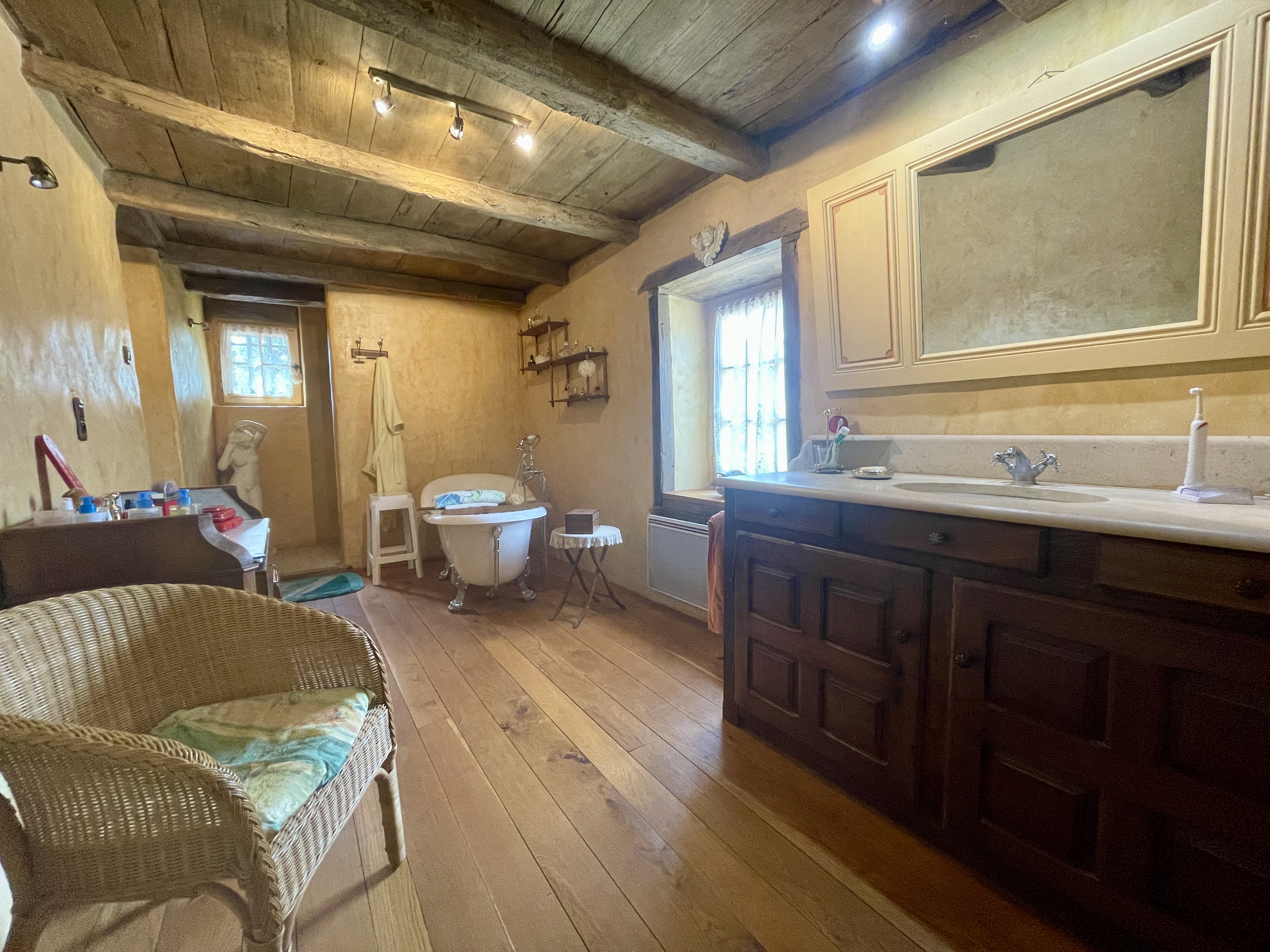 French property for sale in Lacropte, Dordogne - €649,500 - photo 