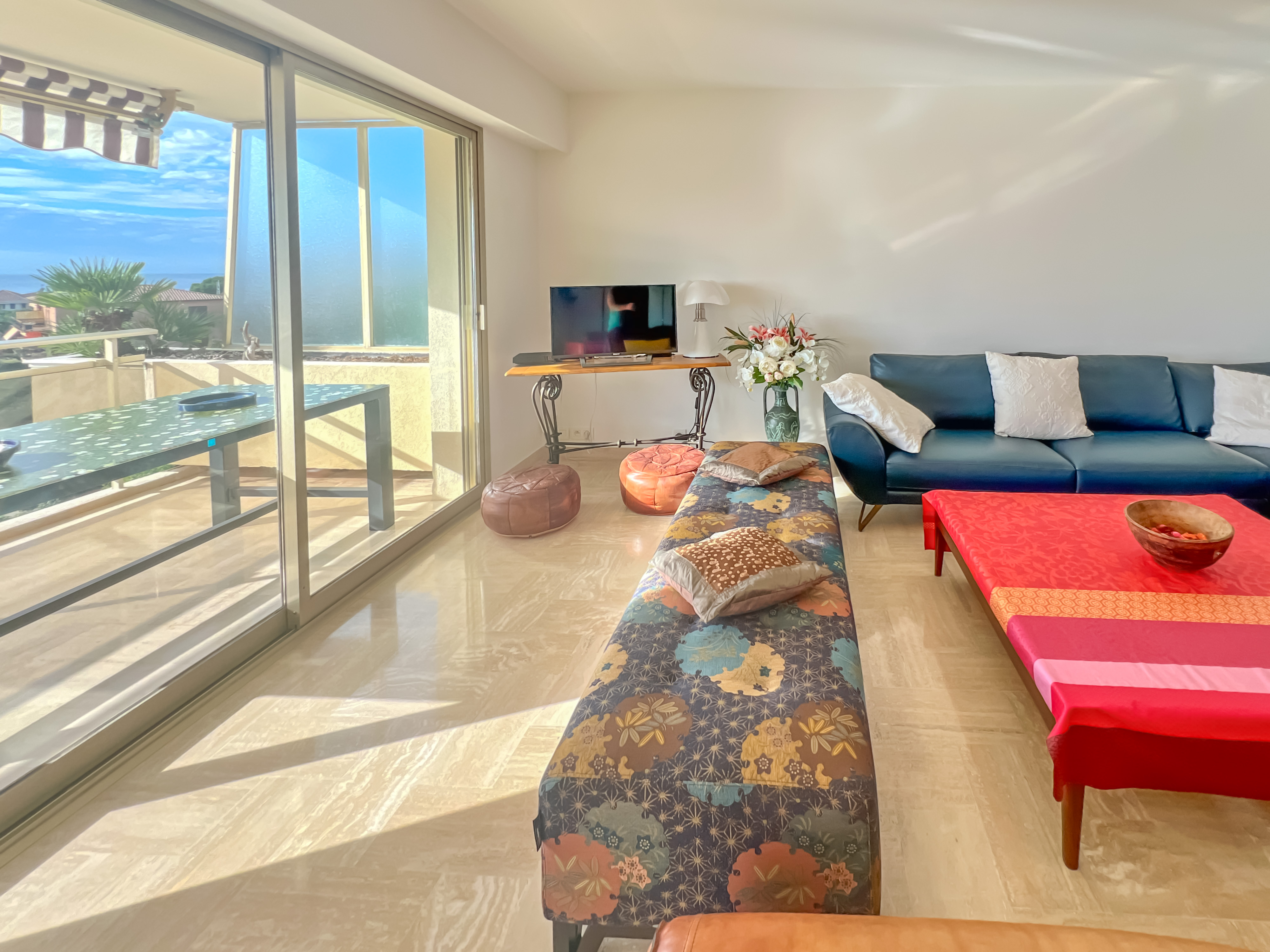 French property for sale in Cannes, Alpes-Maritimes - €1,210,000 - photo 