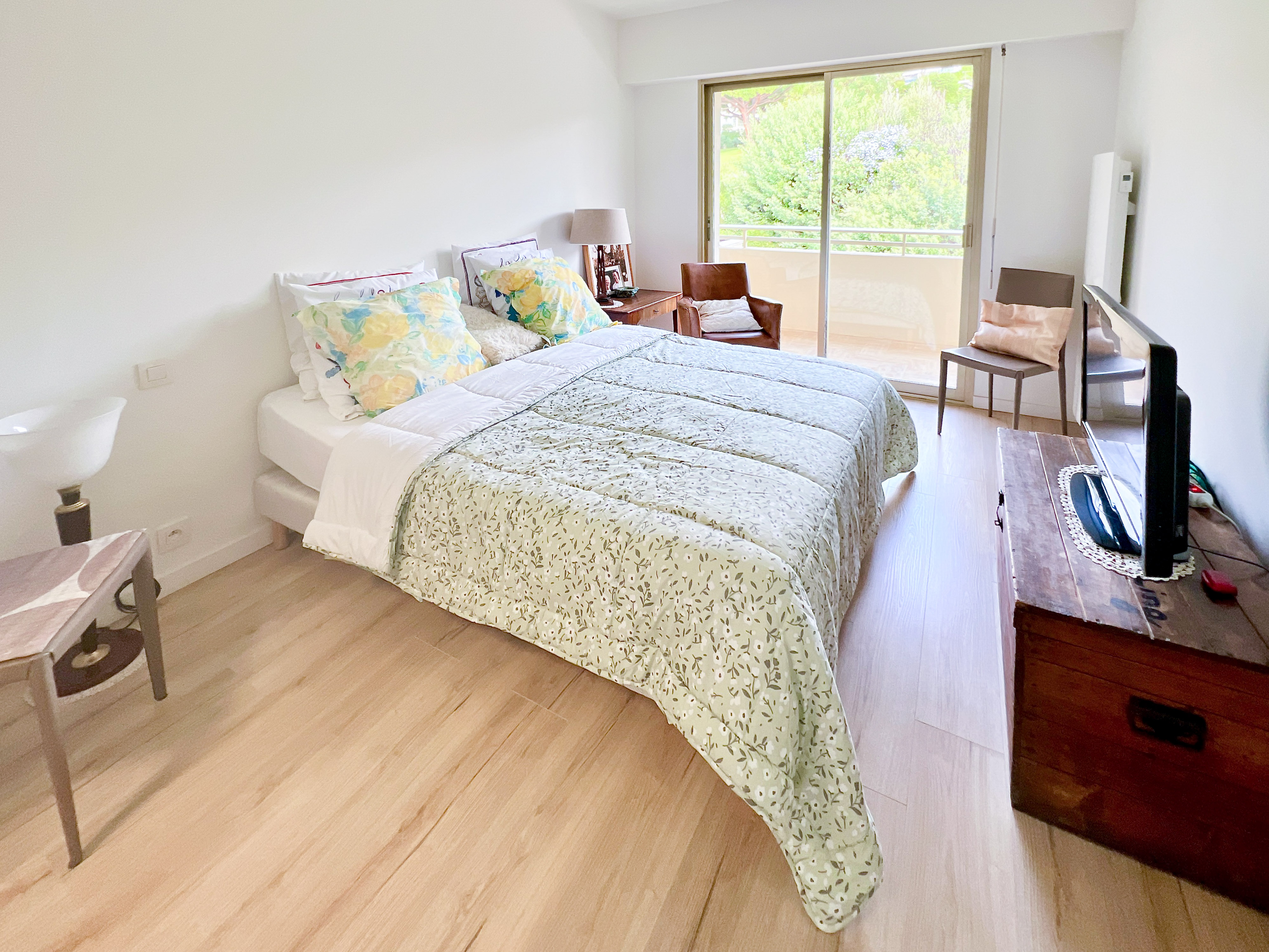 French property for sale in Cannes, Alpes-Maritimes - €1,270,000 - photo 