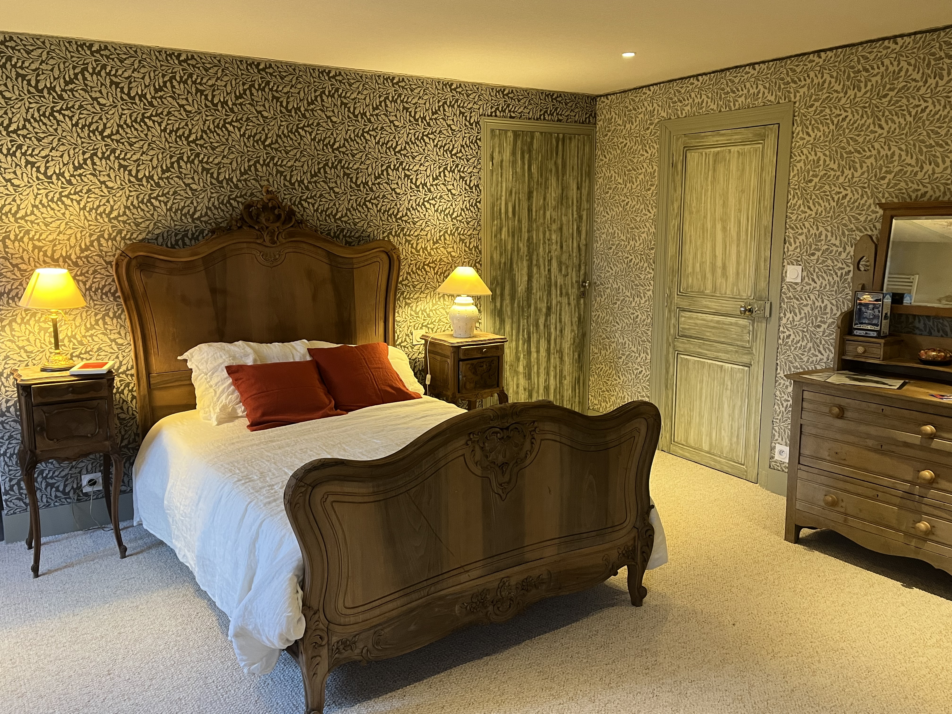 Propriété en France à vendre à Écouché-les-Vallées, Orne - &#8364;2 438 000 - photo 