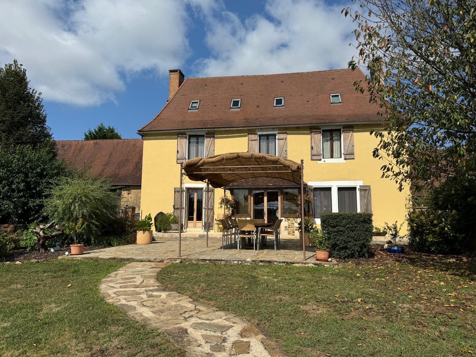 French property for sale in Saint-Paul-la-Roche, Dordogne - €1,590,000 - photo 