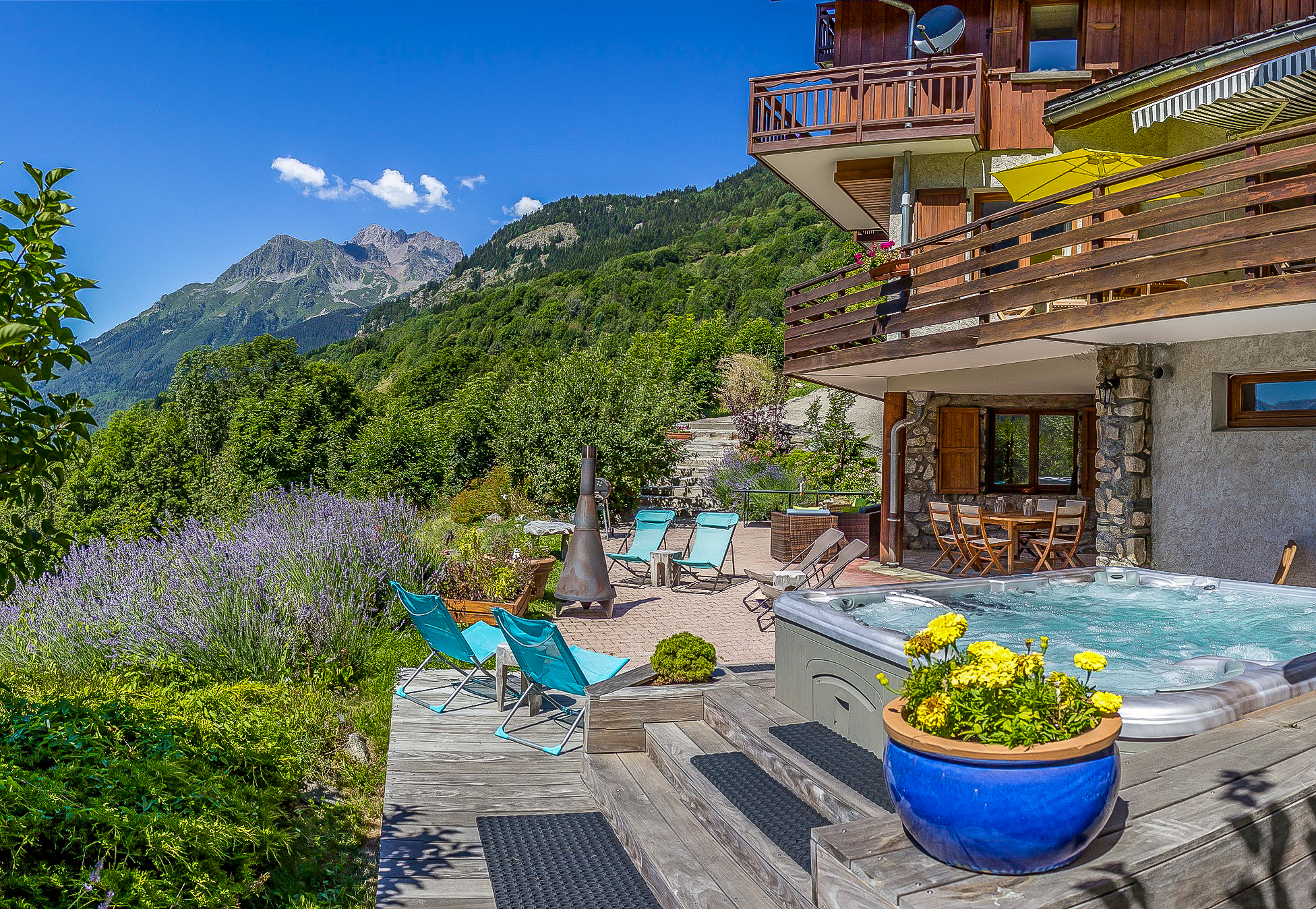 French property for sale in Vaujany, Isère - €630,000 - photo 