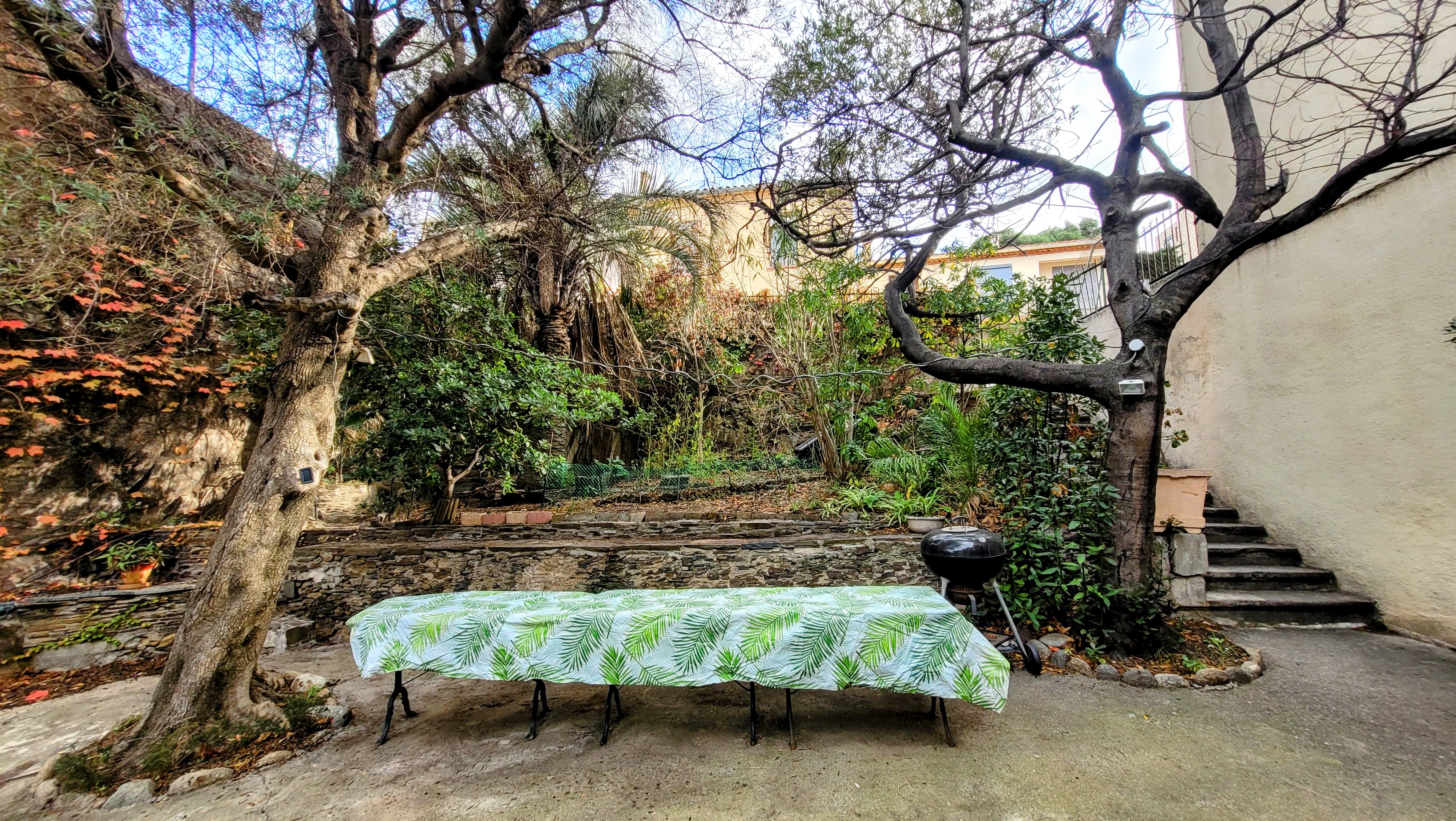 French property for sale in Port-Vendres, Pyrénées-Orientales - €595,000 - photo 