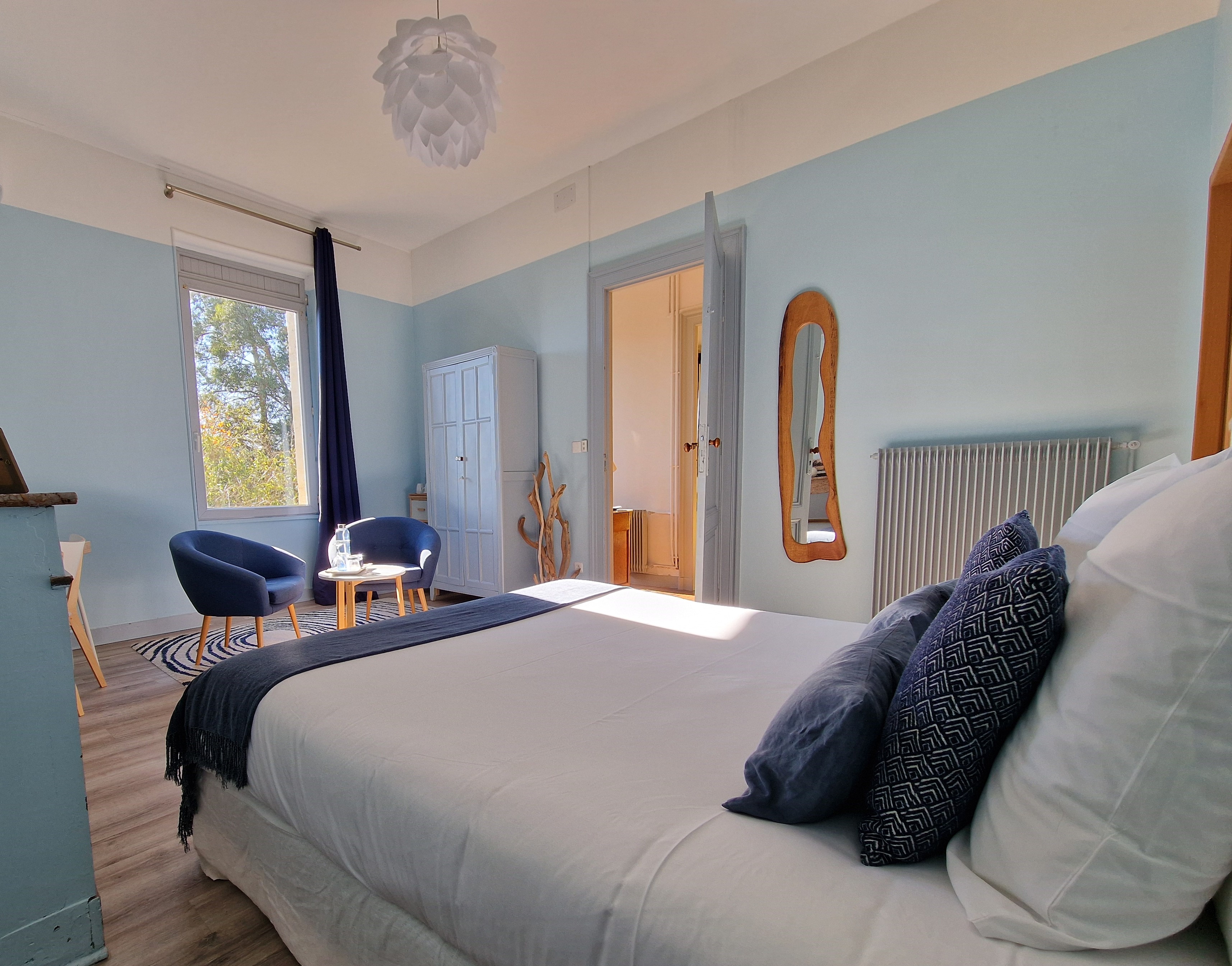 French property for sale in Pauillac, Gironde - €880,000 - photo 