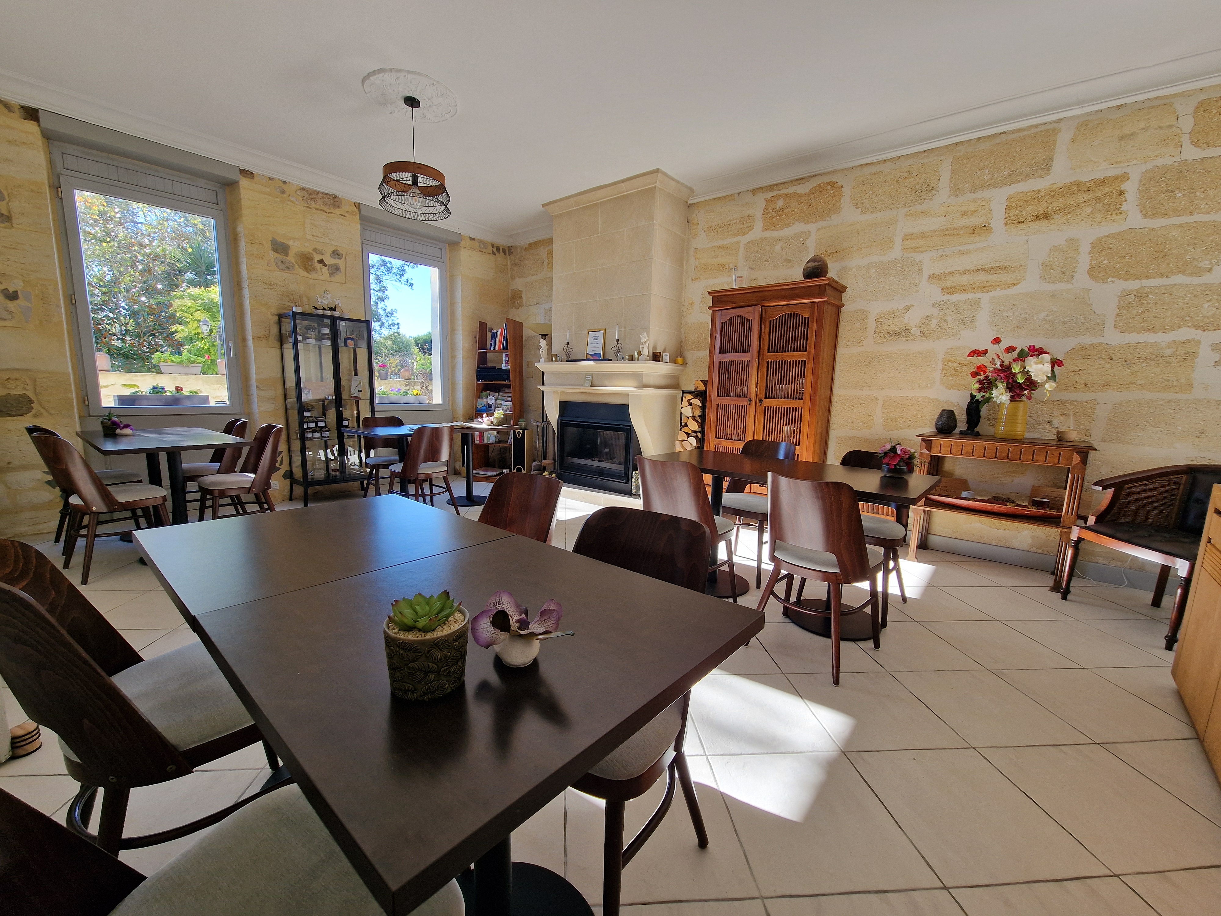 French property for sale in Pauillac, Gironde - €880,000 - photo 