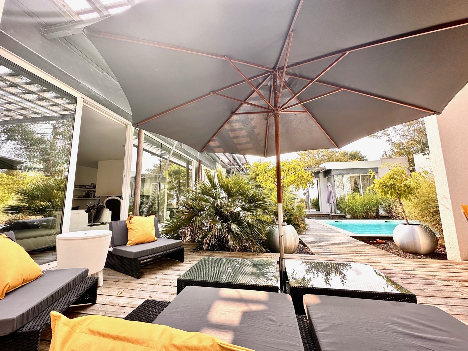 French property for sale in Bordeaux, Gironde - €1,239,000 - photo 