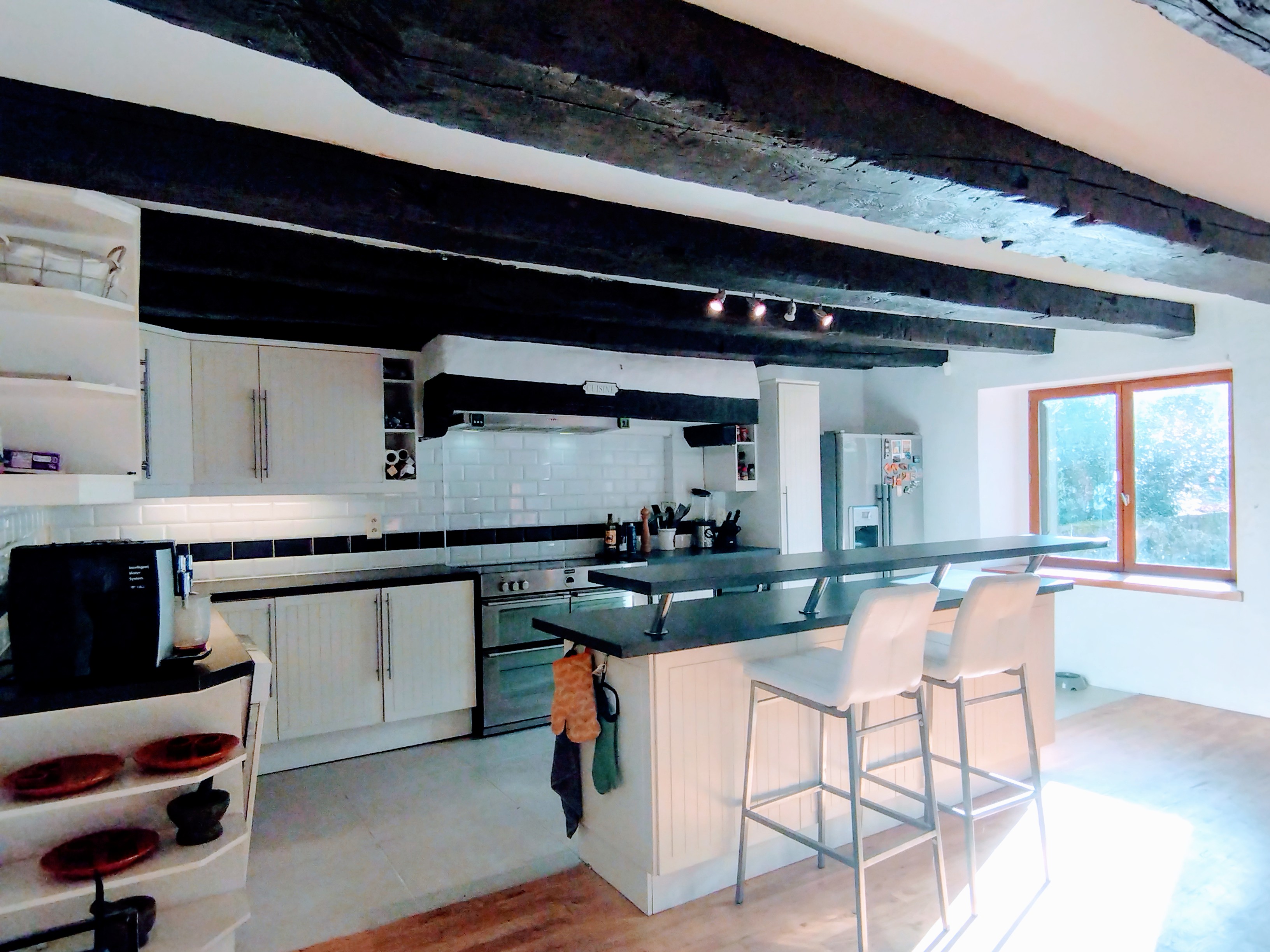 French property for sale in Châlus, Haute-Vienne - €849,000 - photo 