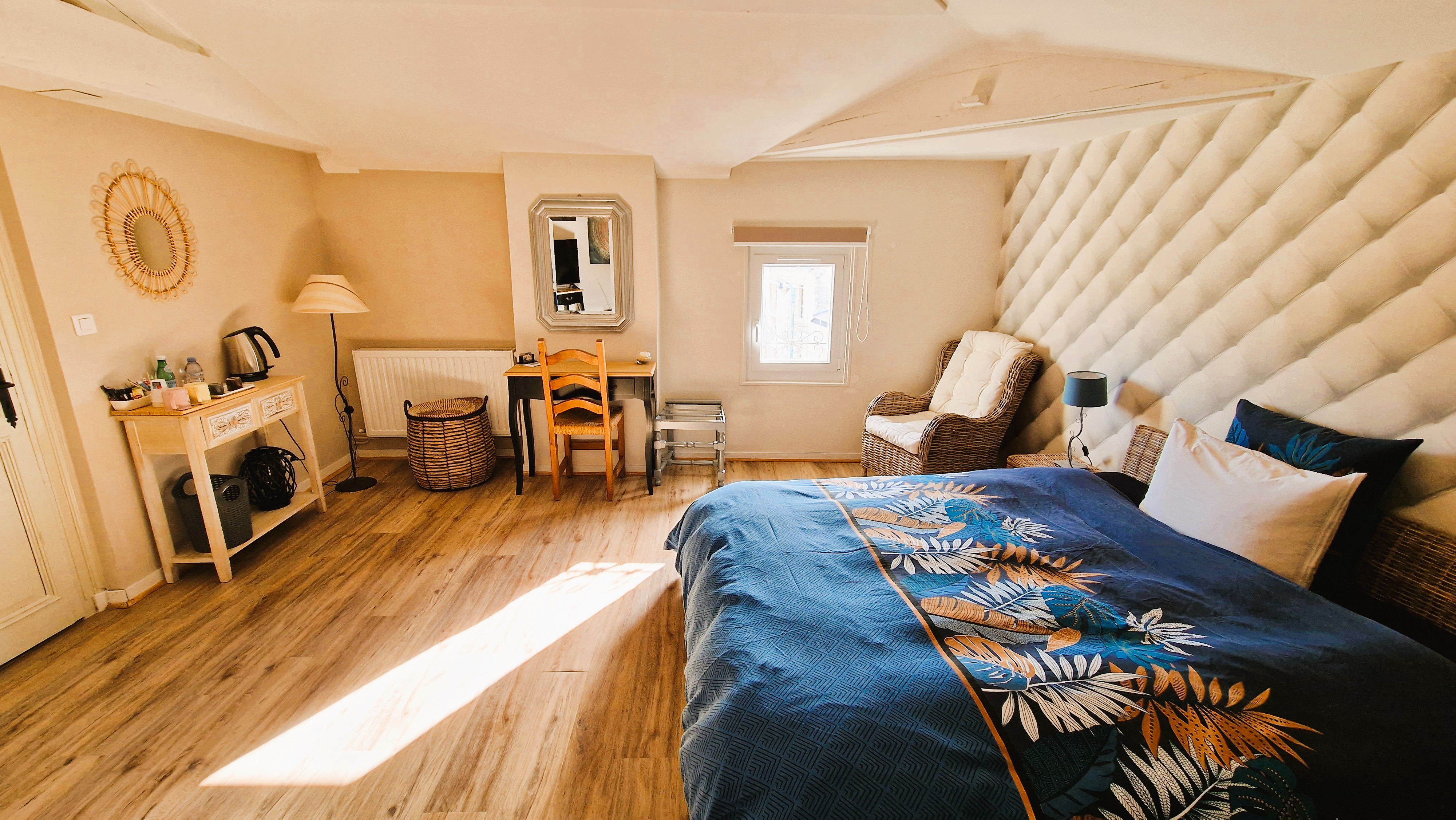 Propriété en France à vendre à Saint-Seurin-sur-l'Isle, Gironde - €549 000 - photo 