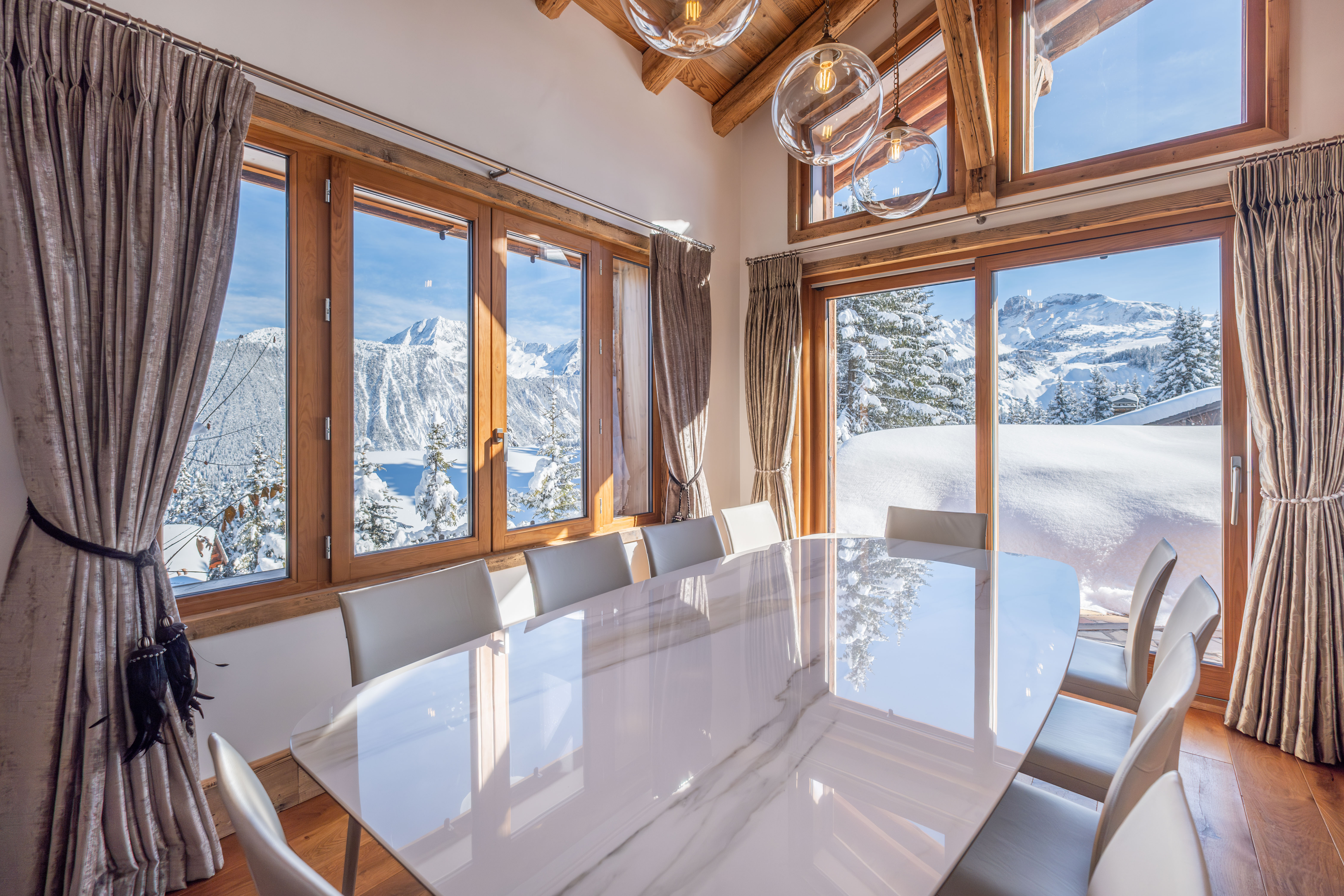 French property for sale in Courchevel, Savoie - €9,800,000 - photo 