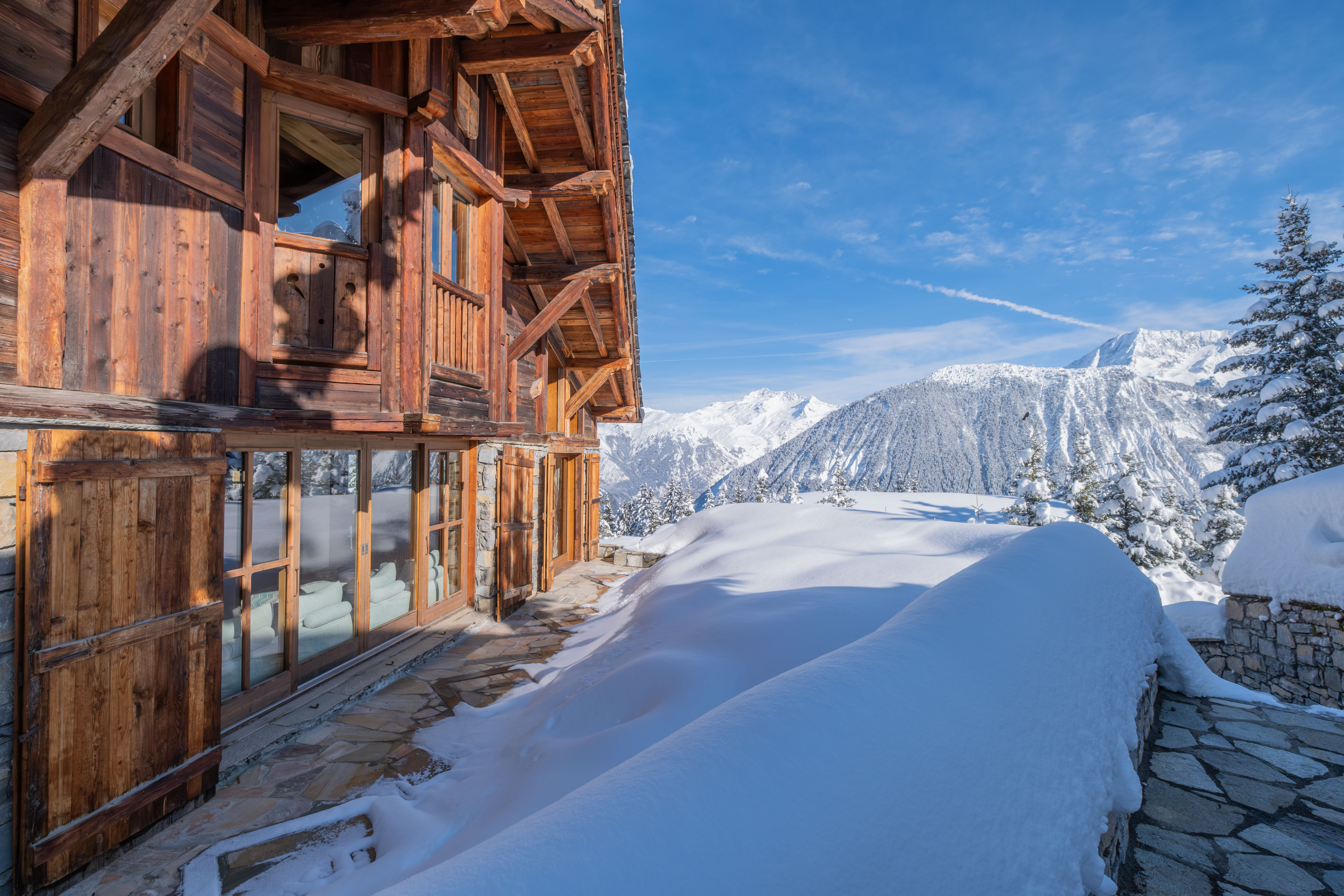 French property for sale in Courchevel, Savoie - €9,800,000 - photo 
