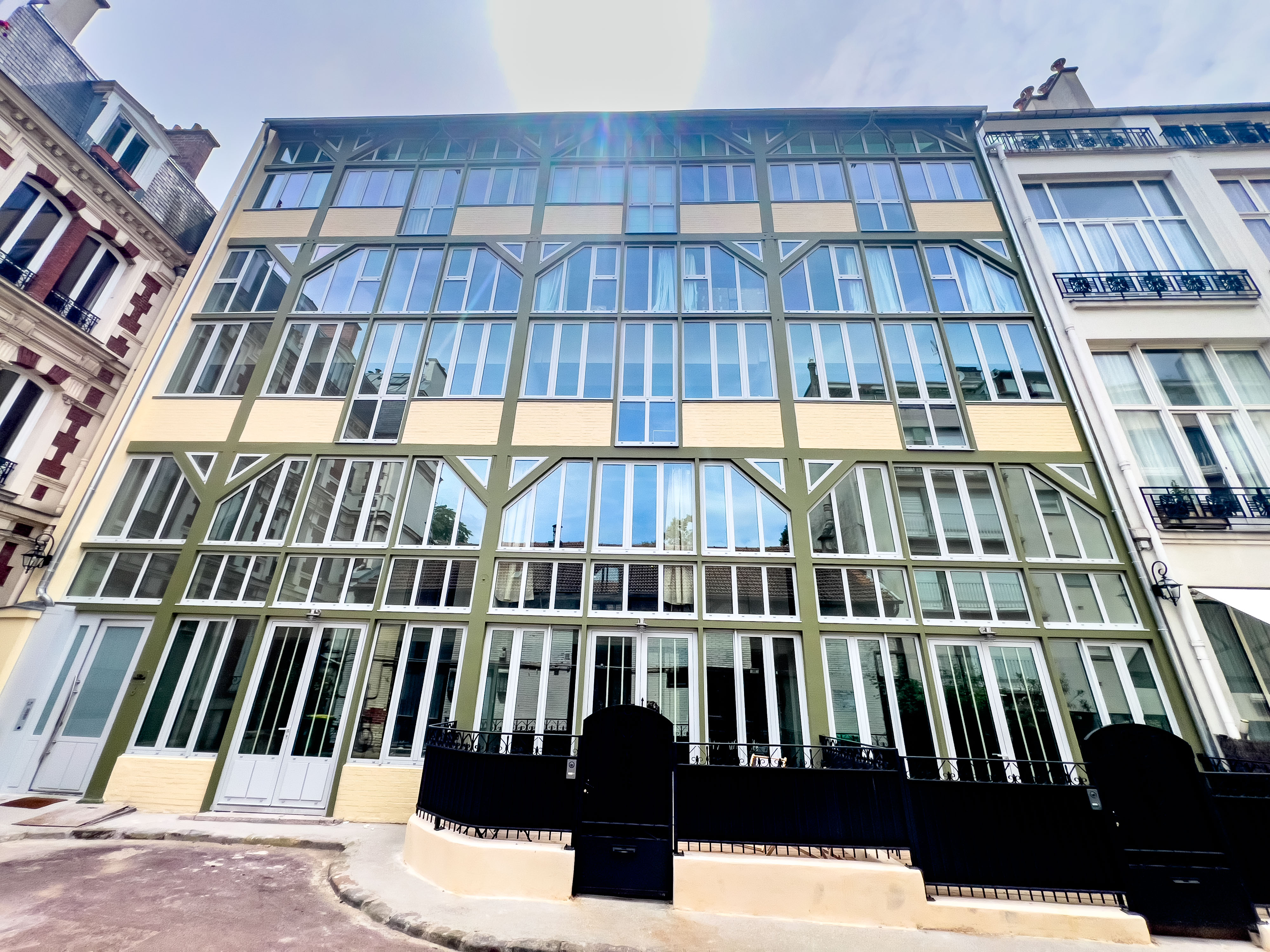 French property for sale in Paris, Paris - €1,549,000 - photo 