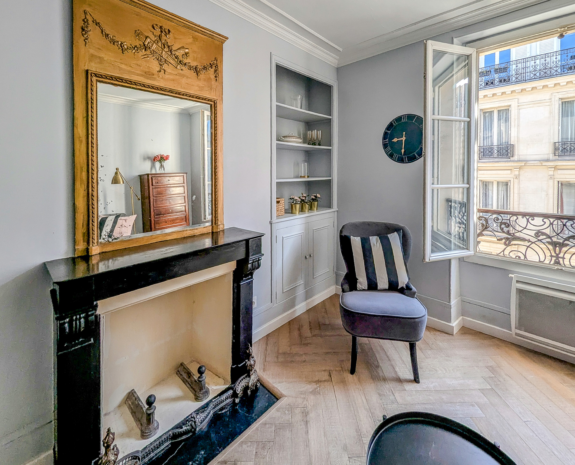 Propriété en France à vendre à Paris 7e Arrondissement, Paris - &#8364;795 000 - photo 