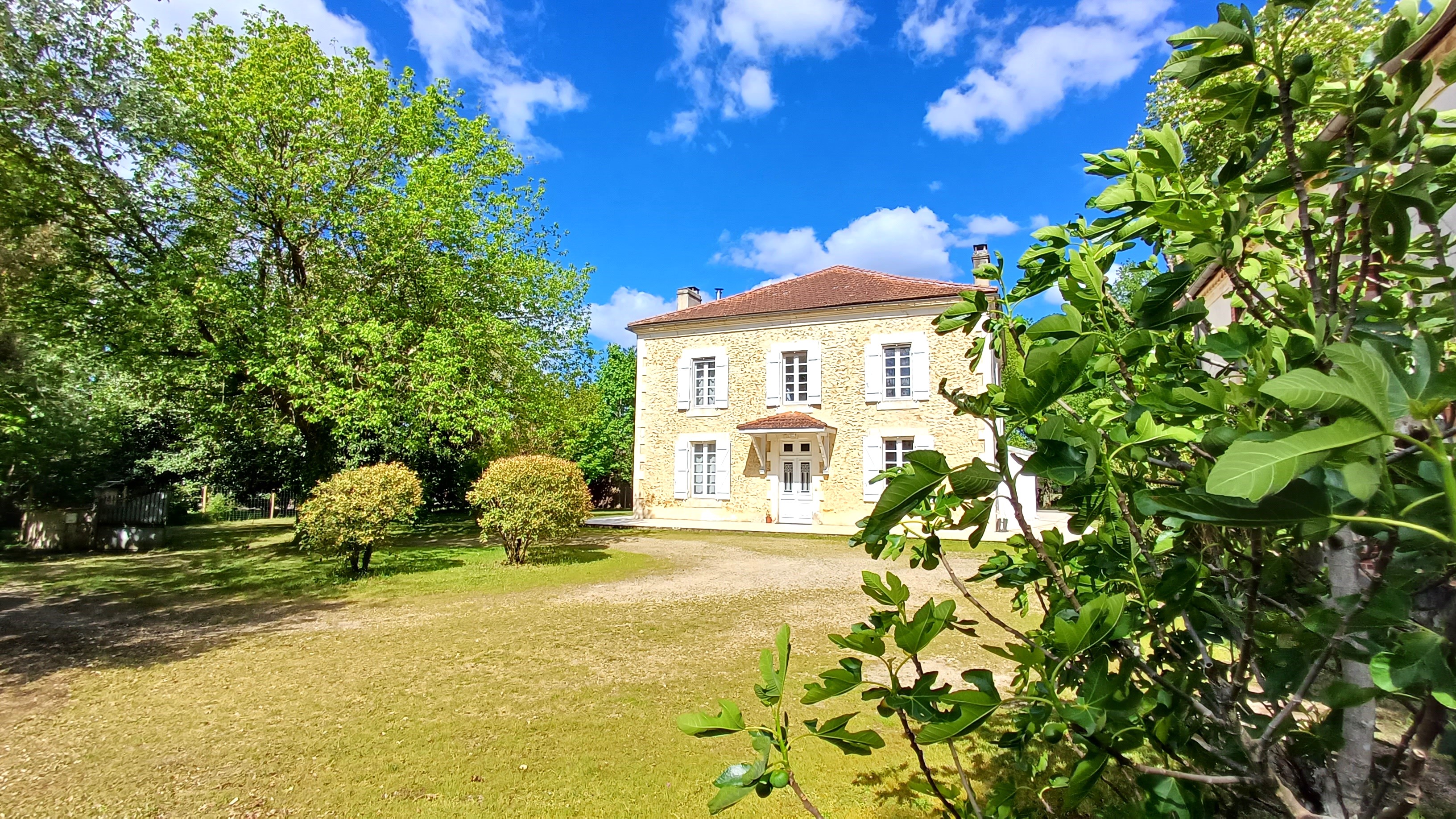 French property for sale in Mont-de-Marsan, Landes - €550,000 - photo 